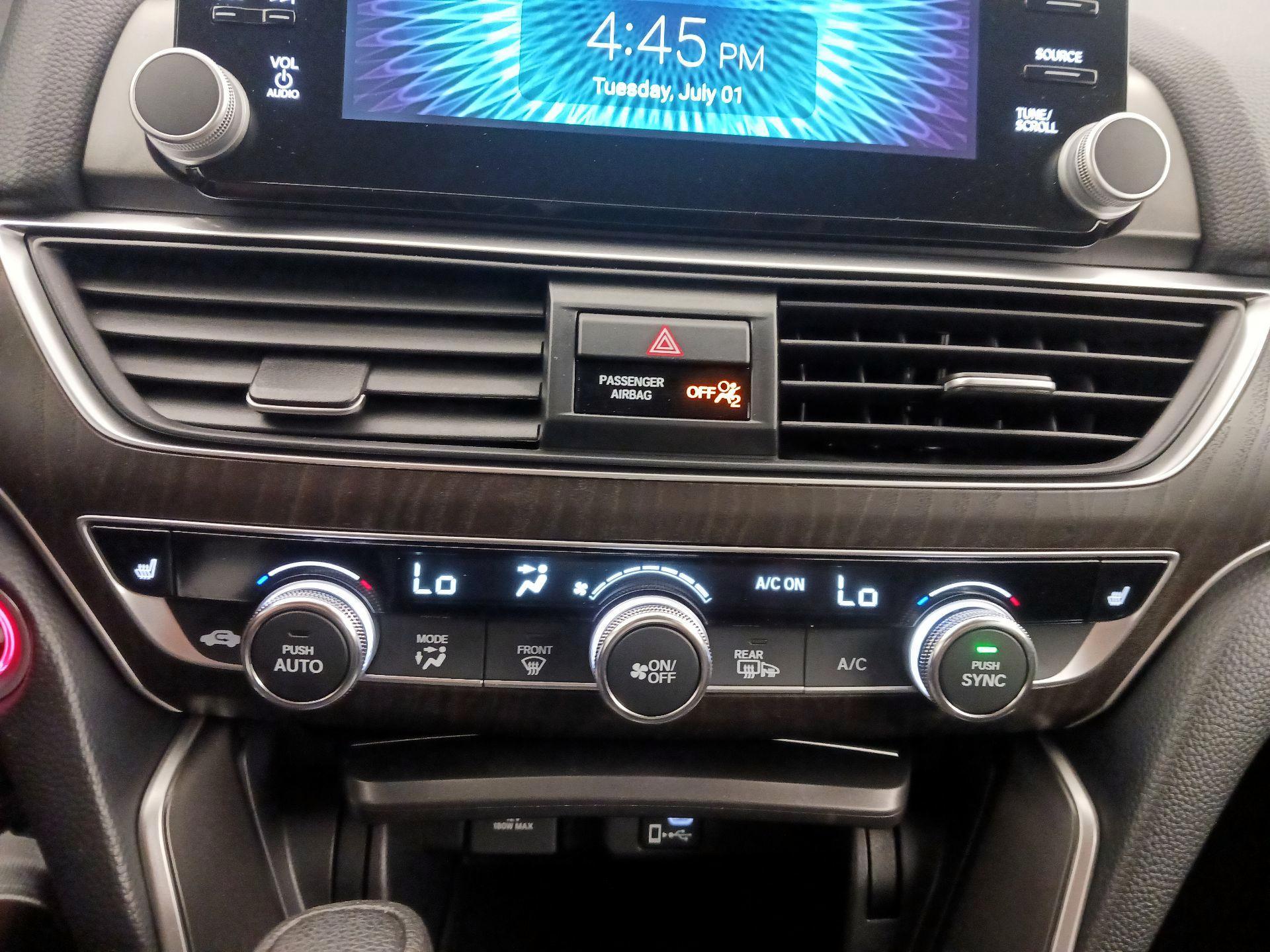 Thumbnail: 2019 Honda Accord - 16