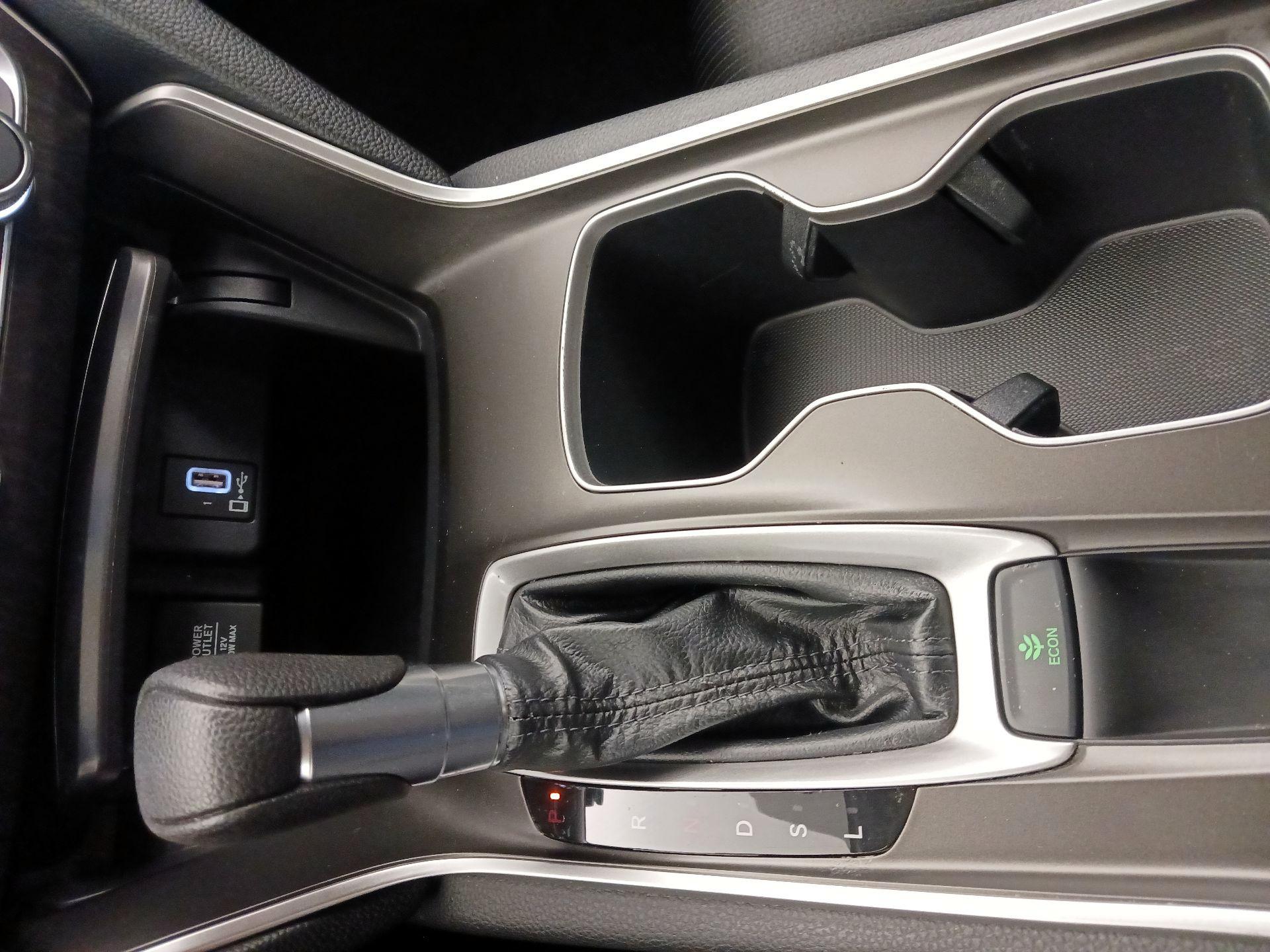 Thumbnail: 2019 Honda Accord - 17