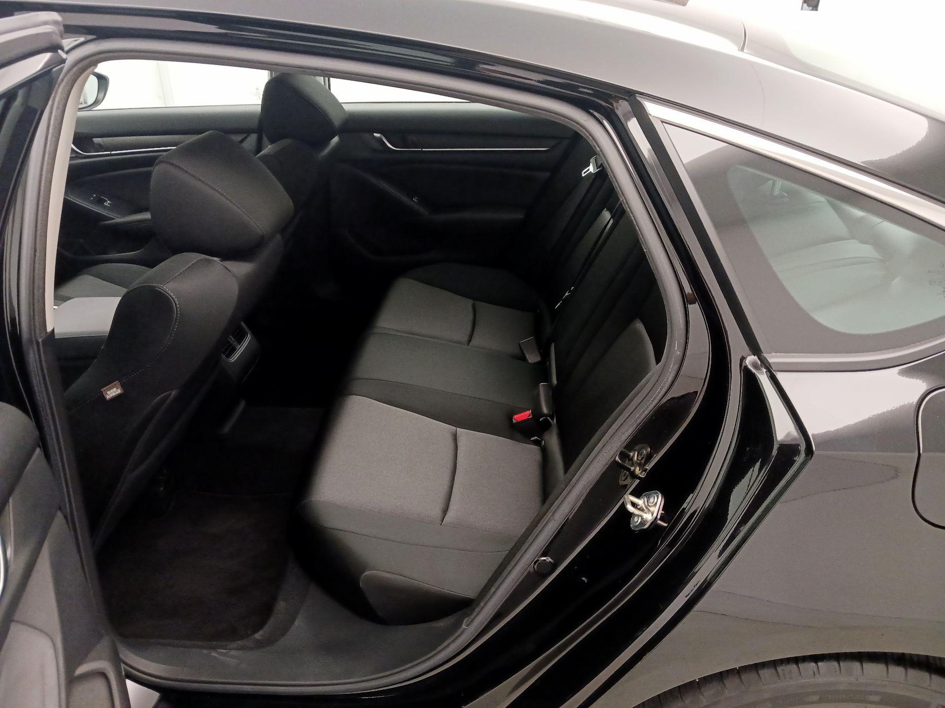 Thumbnail: 2019 Honda Accord - 20