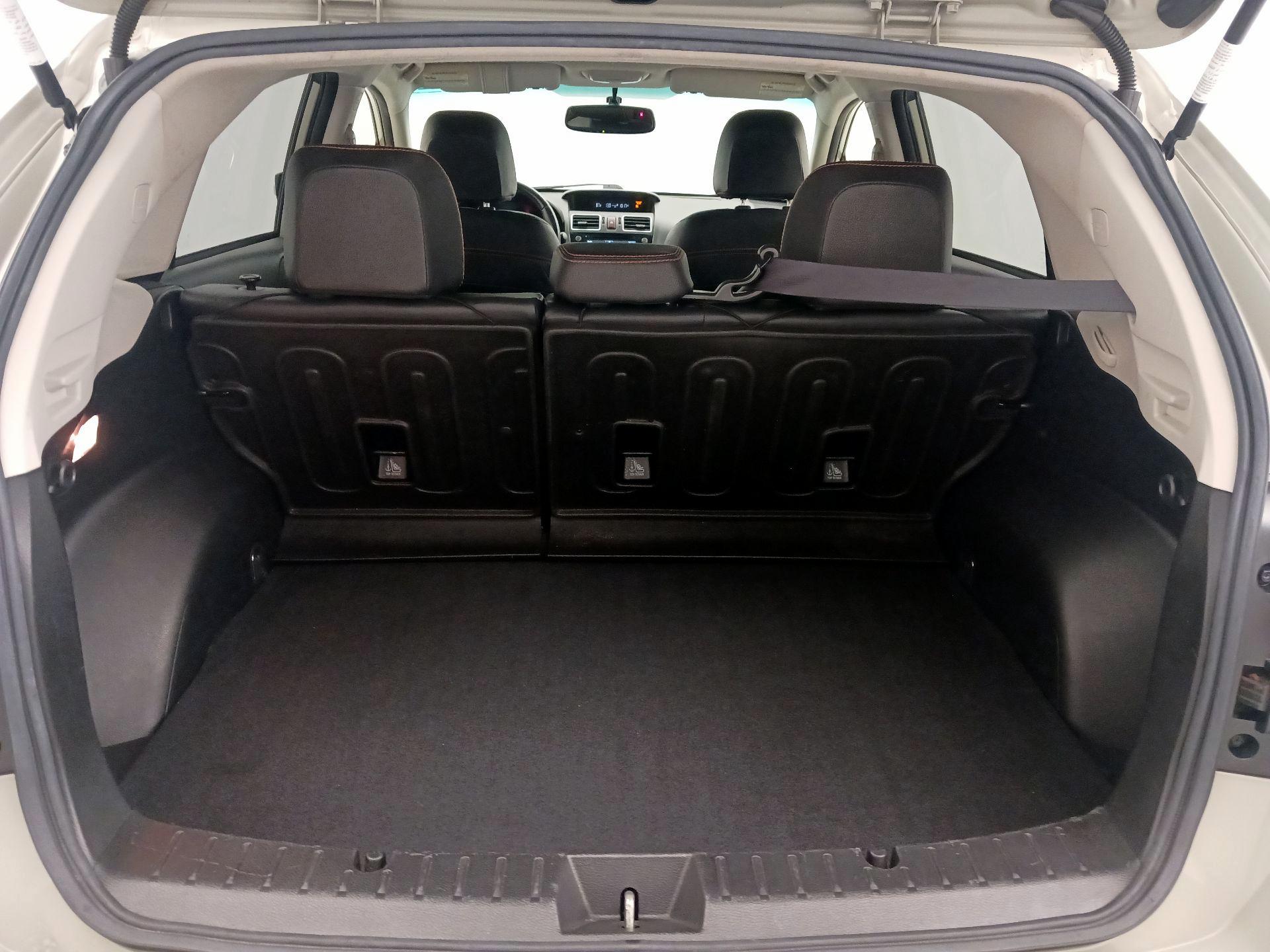 Thumbnail: 2016 Subaru XV Crosstrek - 20