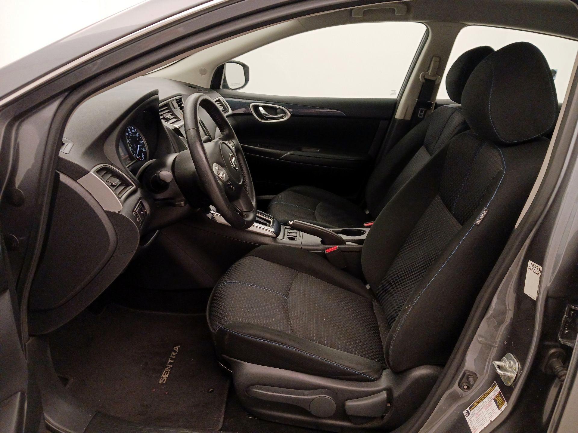 Thumbnail: 2019 Nissan Sentra - 11