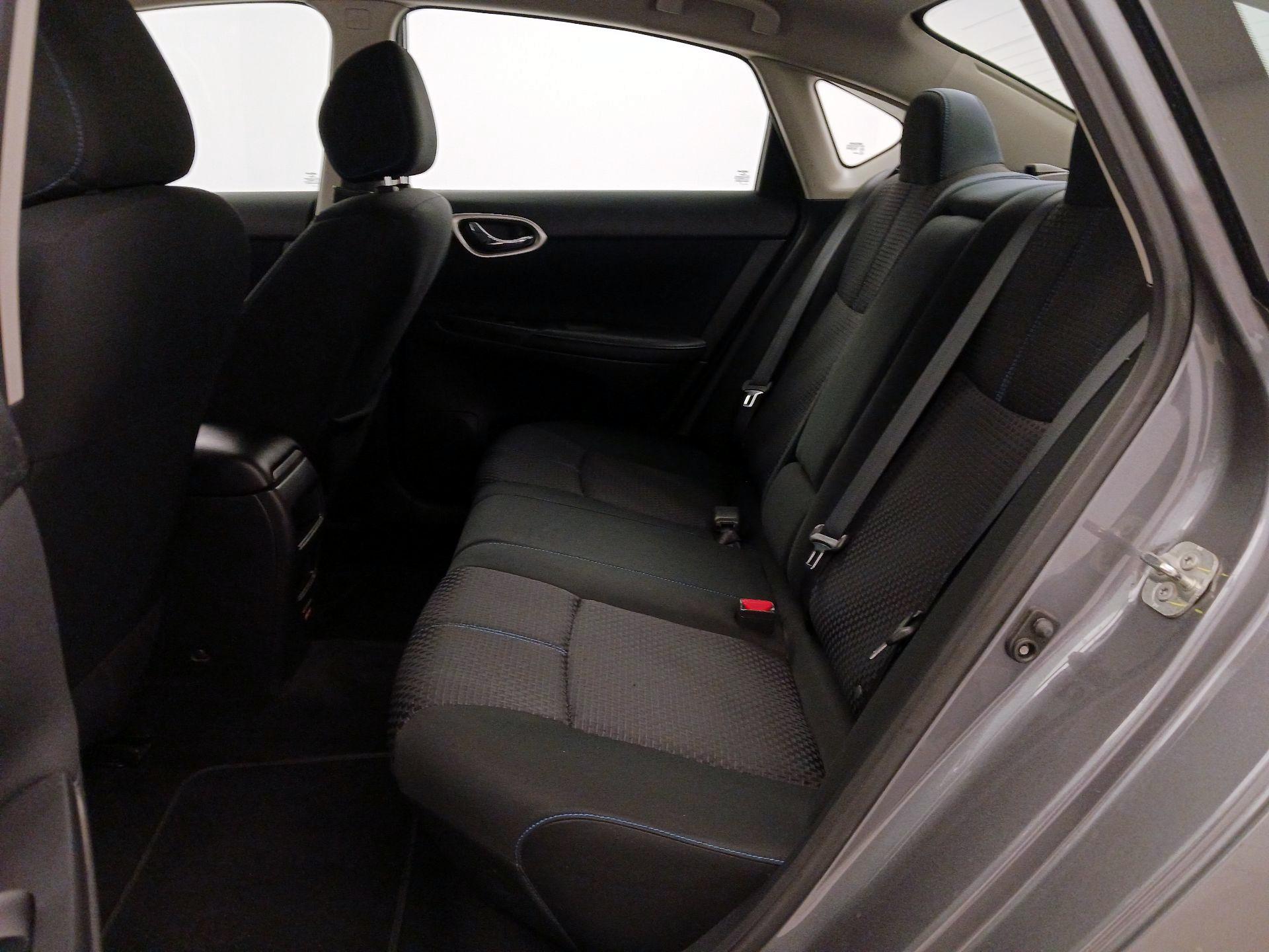 Thumbnail: 2019 Nissan Sentra - 19