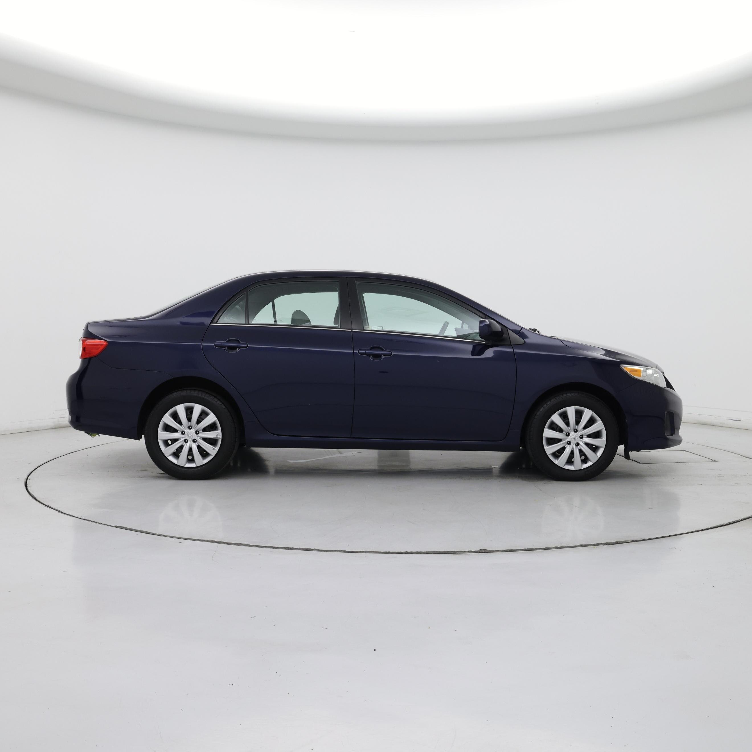 Thumbnail: 2013 Toyota Corolla - 7