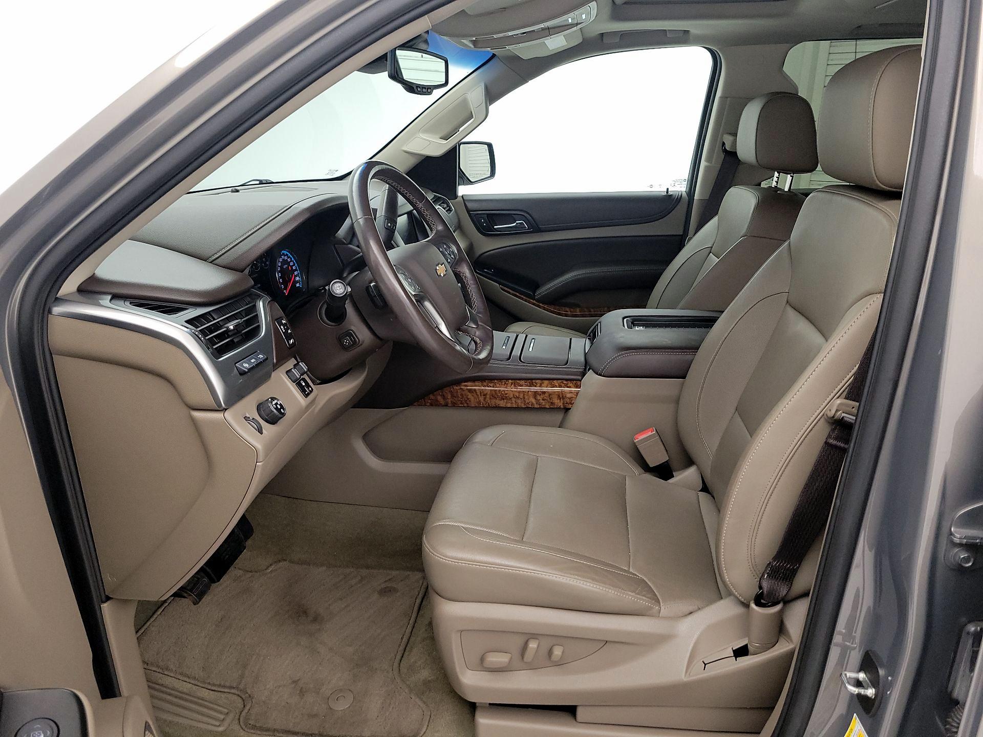 Thumbnail: 2018 Chevrolet Suburban - 11