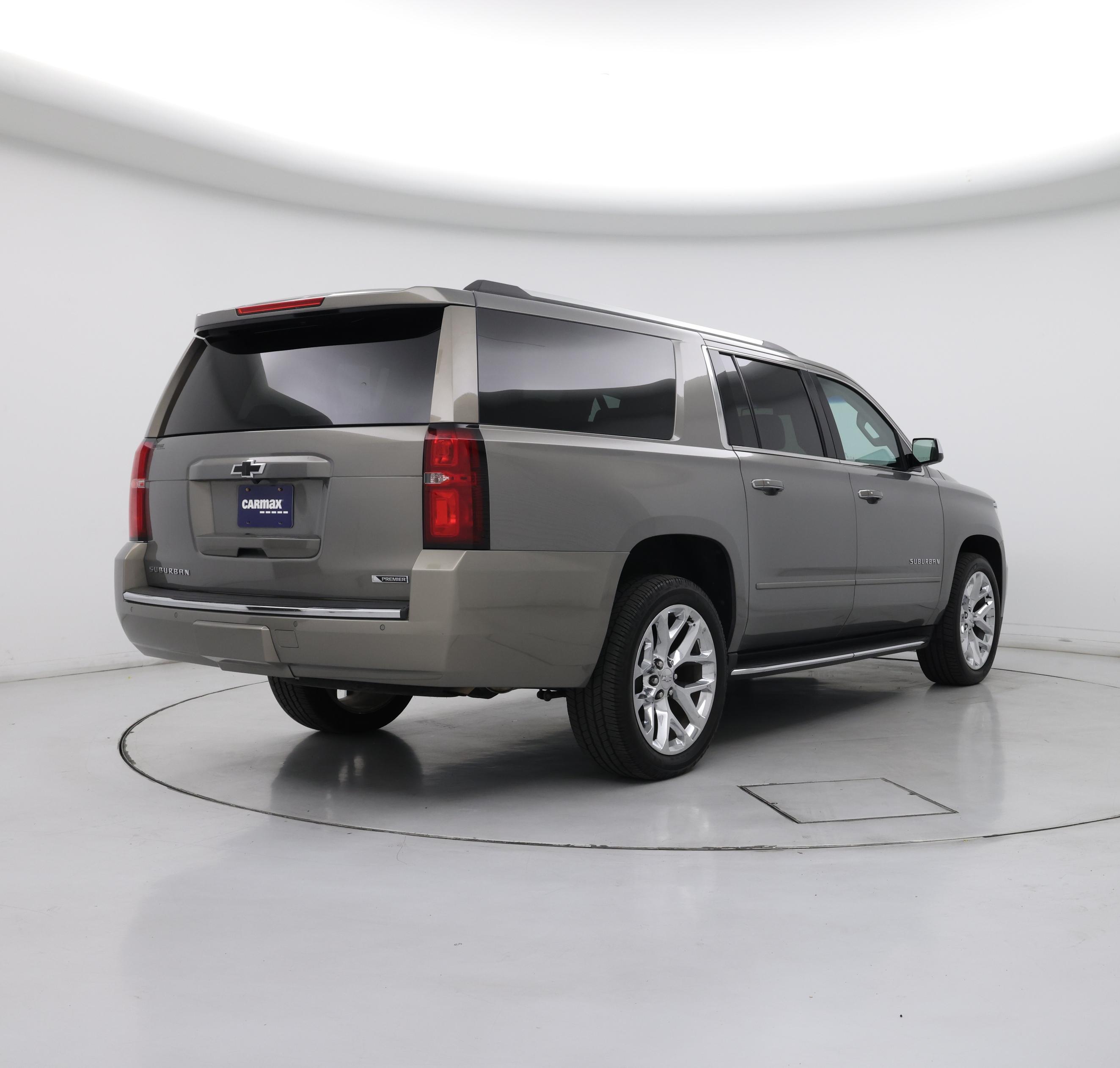 Thumbnail: 2018 Chevrolet Suburban - 8
