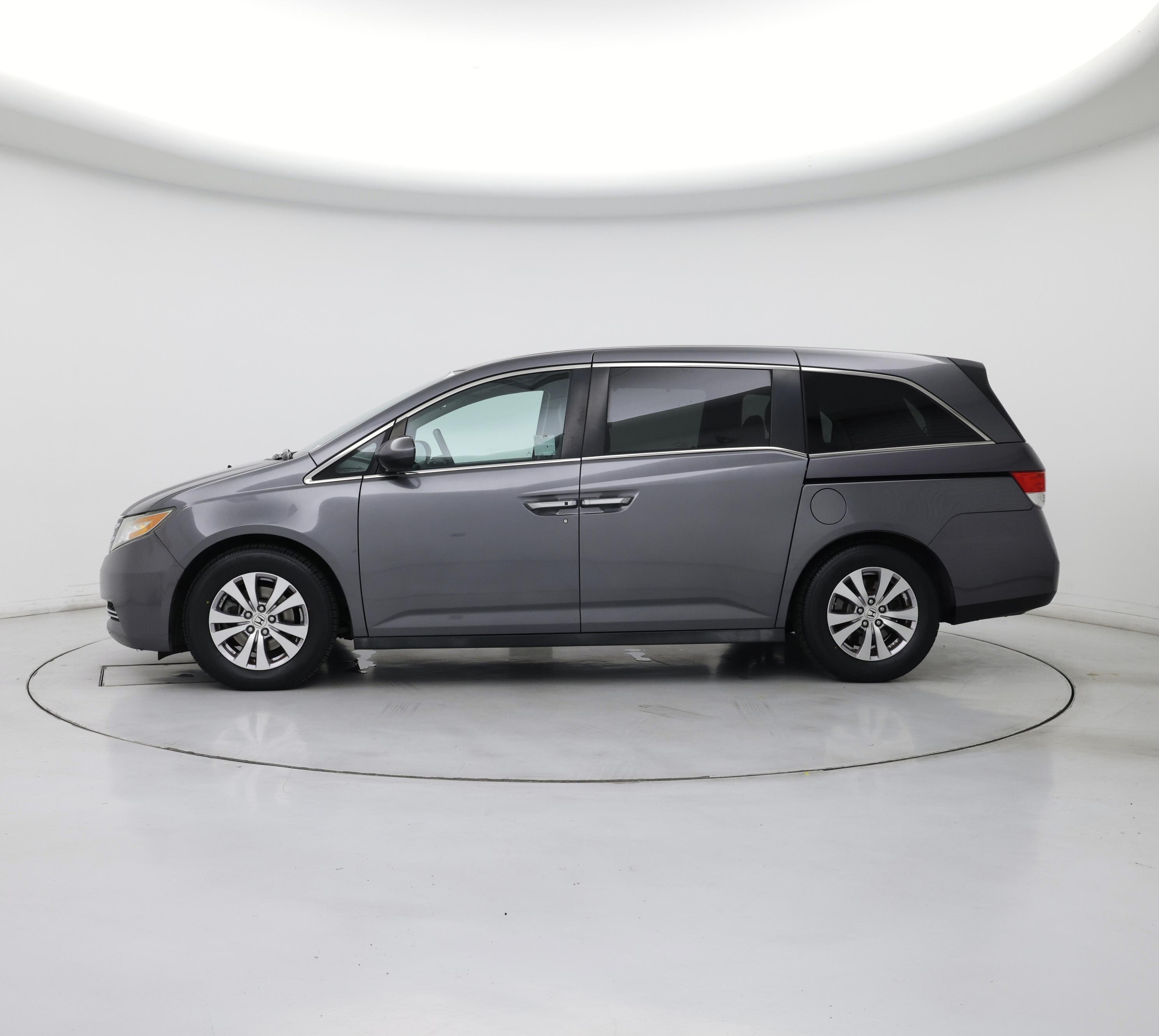 Thumbnail: 2014 Honda Odyssey - 3