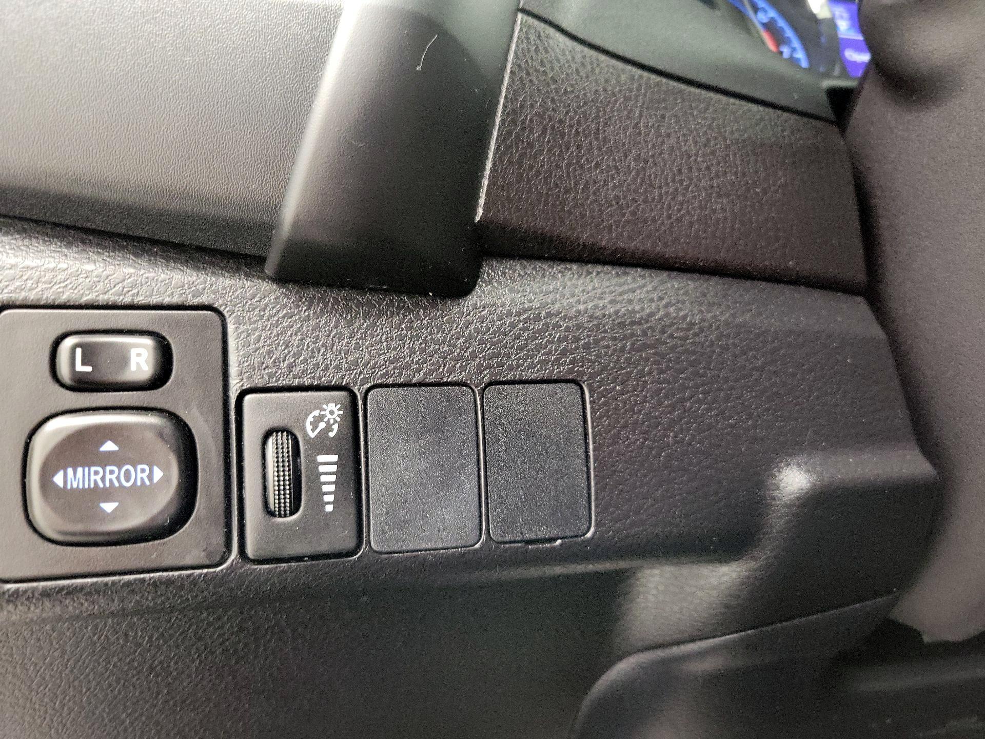 Thumbnail: 2019 Toyota Corolla - 13