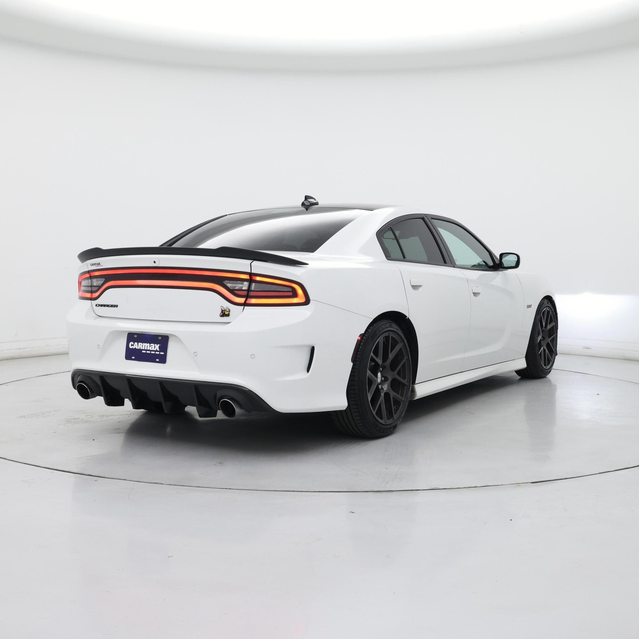 Thumbnail: 2016 Dodge Charger - 8