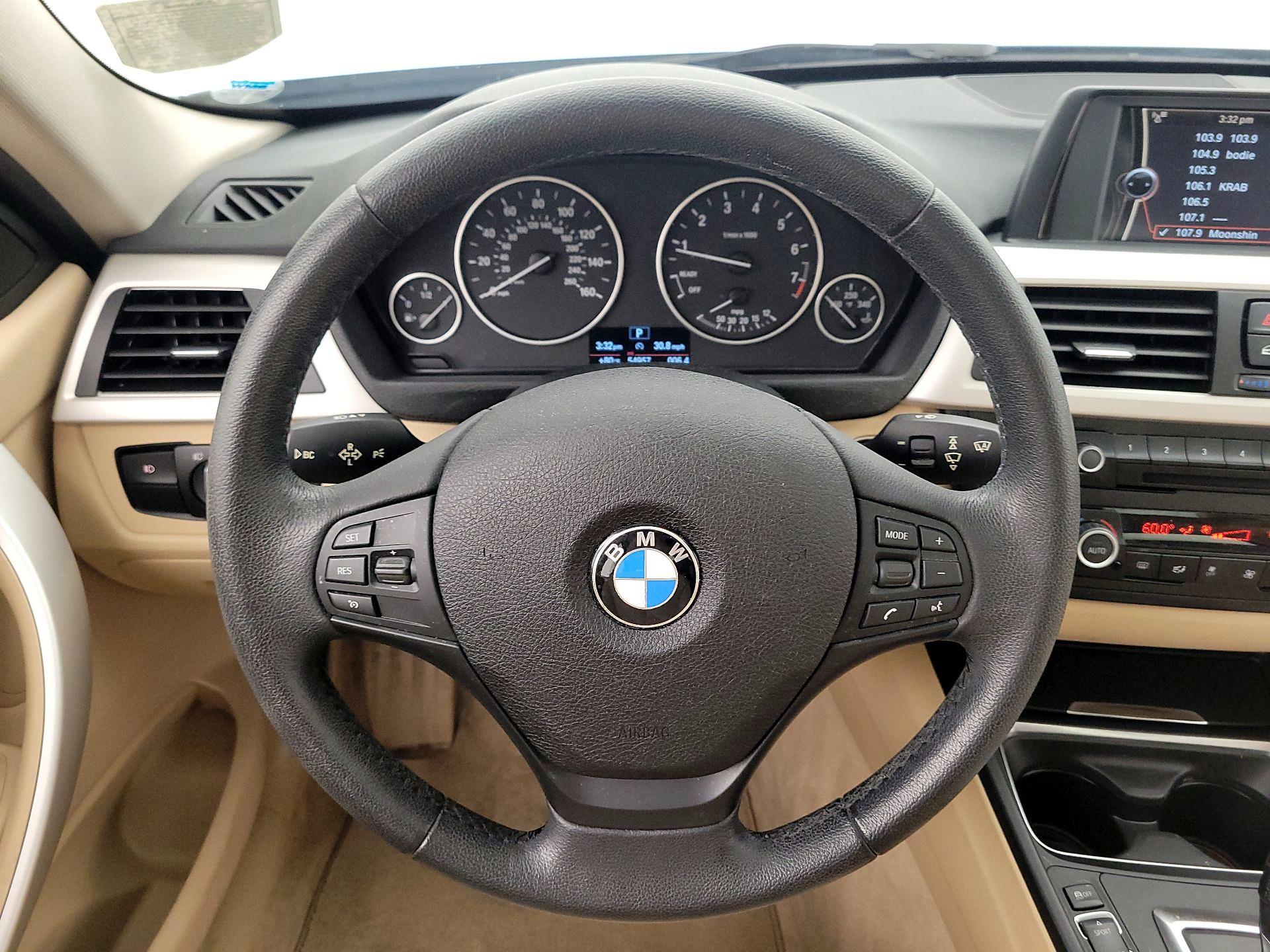 Thumbnail: 2014 BMW 3 Series - 10