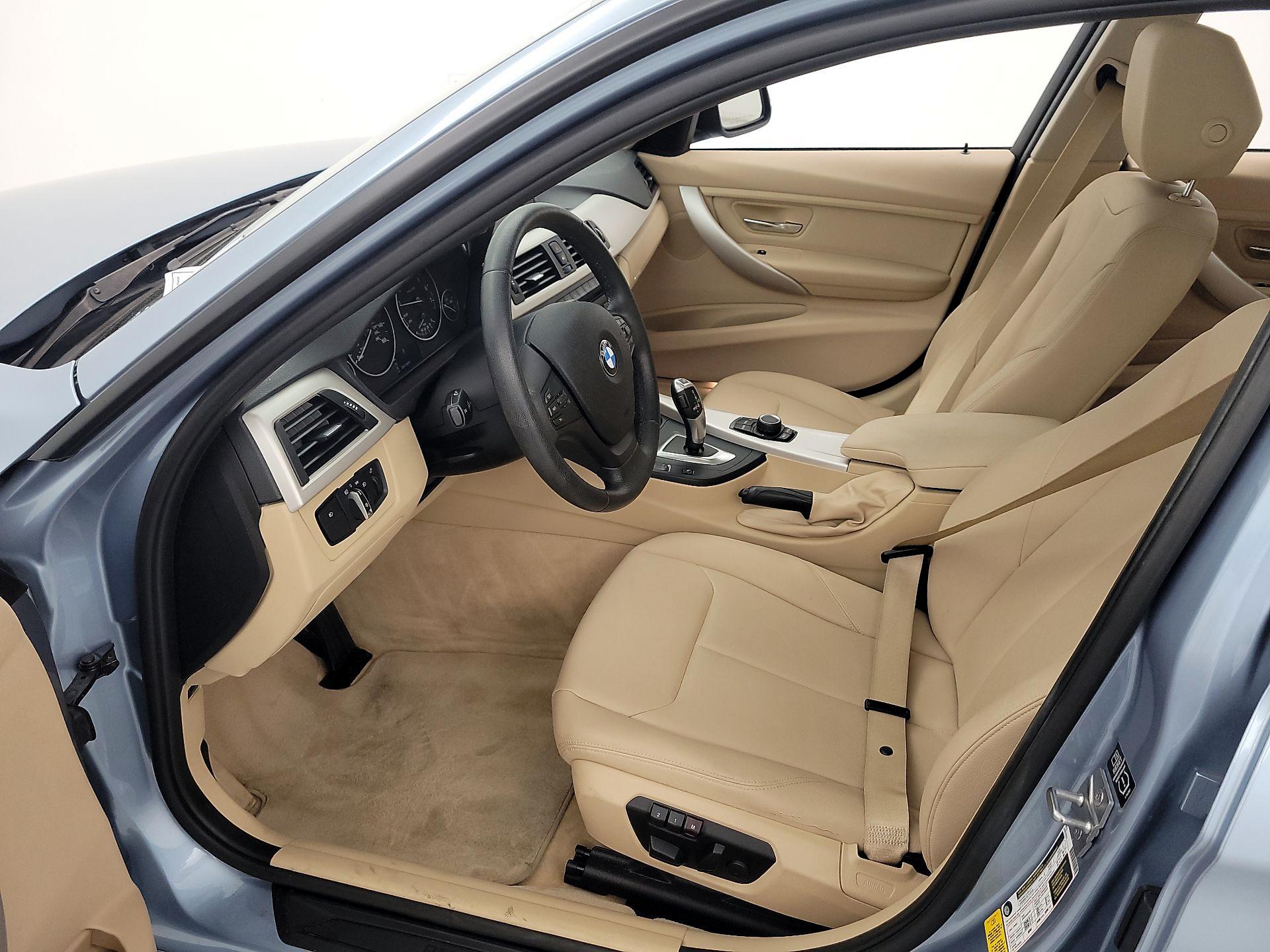 Thumbnail: 2014 BMW 3 Series - 11