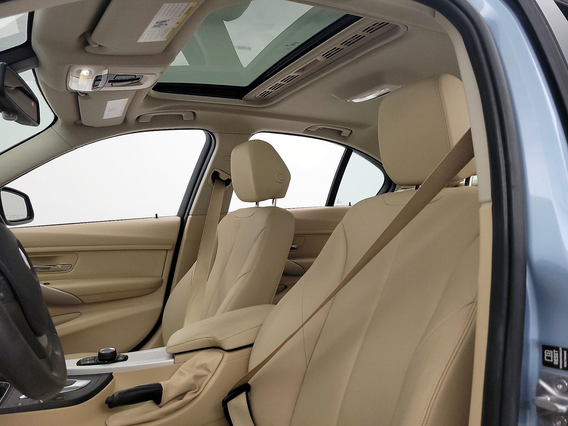 Thumbnail: 2014 BMW 3 Series - 19