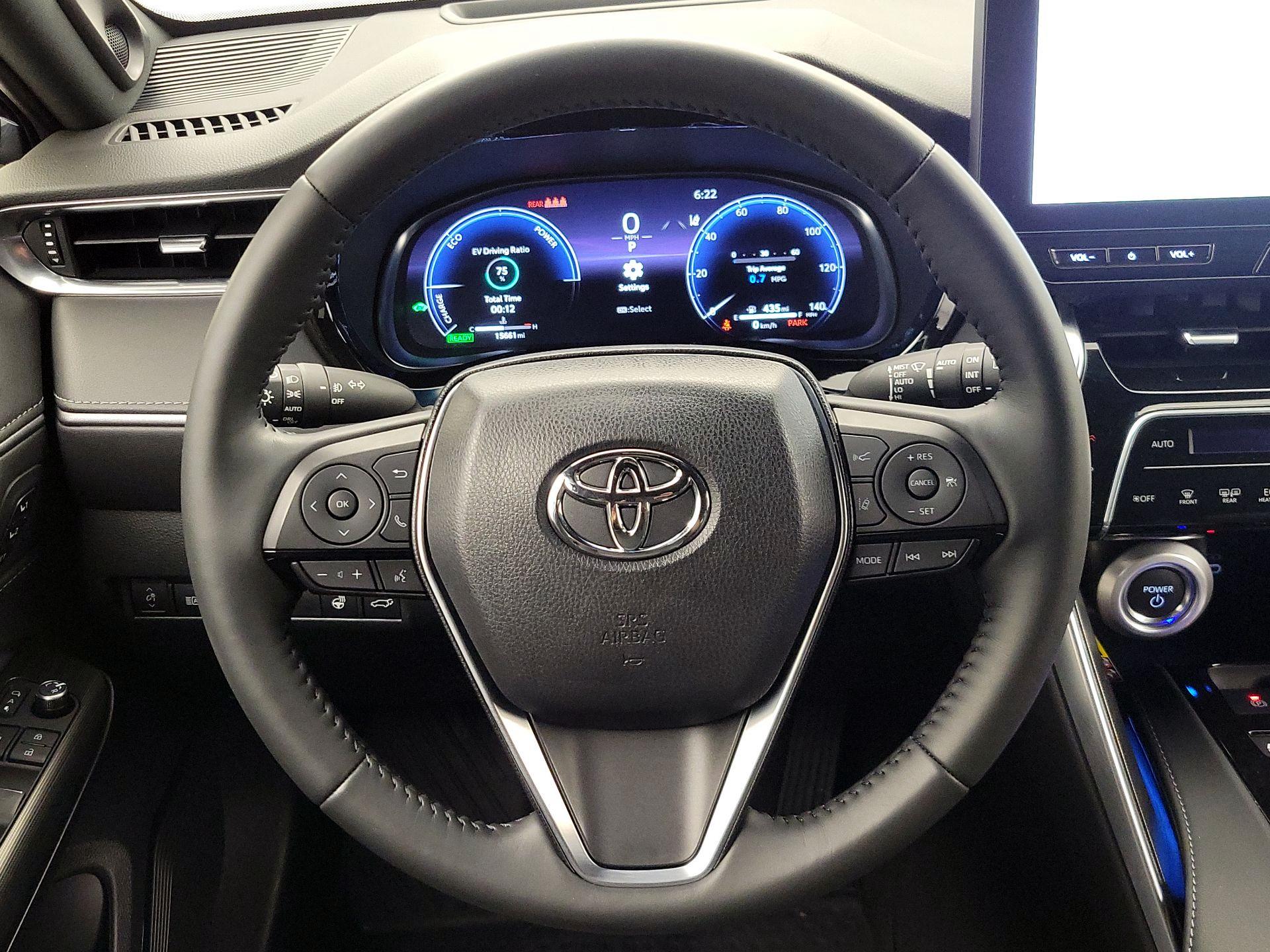 Thumbnail: 2024 Toyota Venza - 10