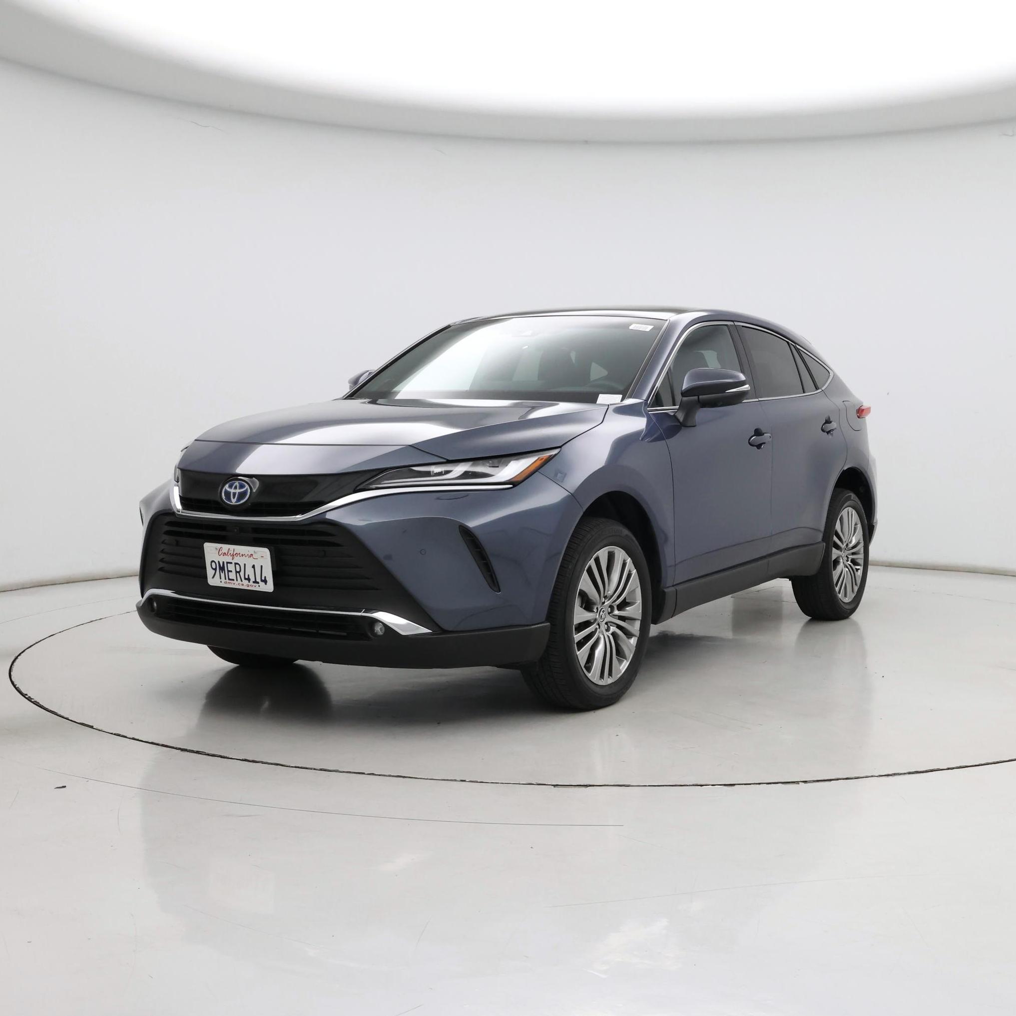 Thumbnail: 2024 Toyota Venza - 4