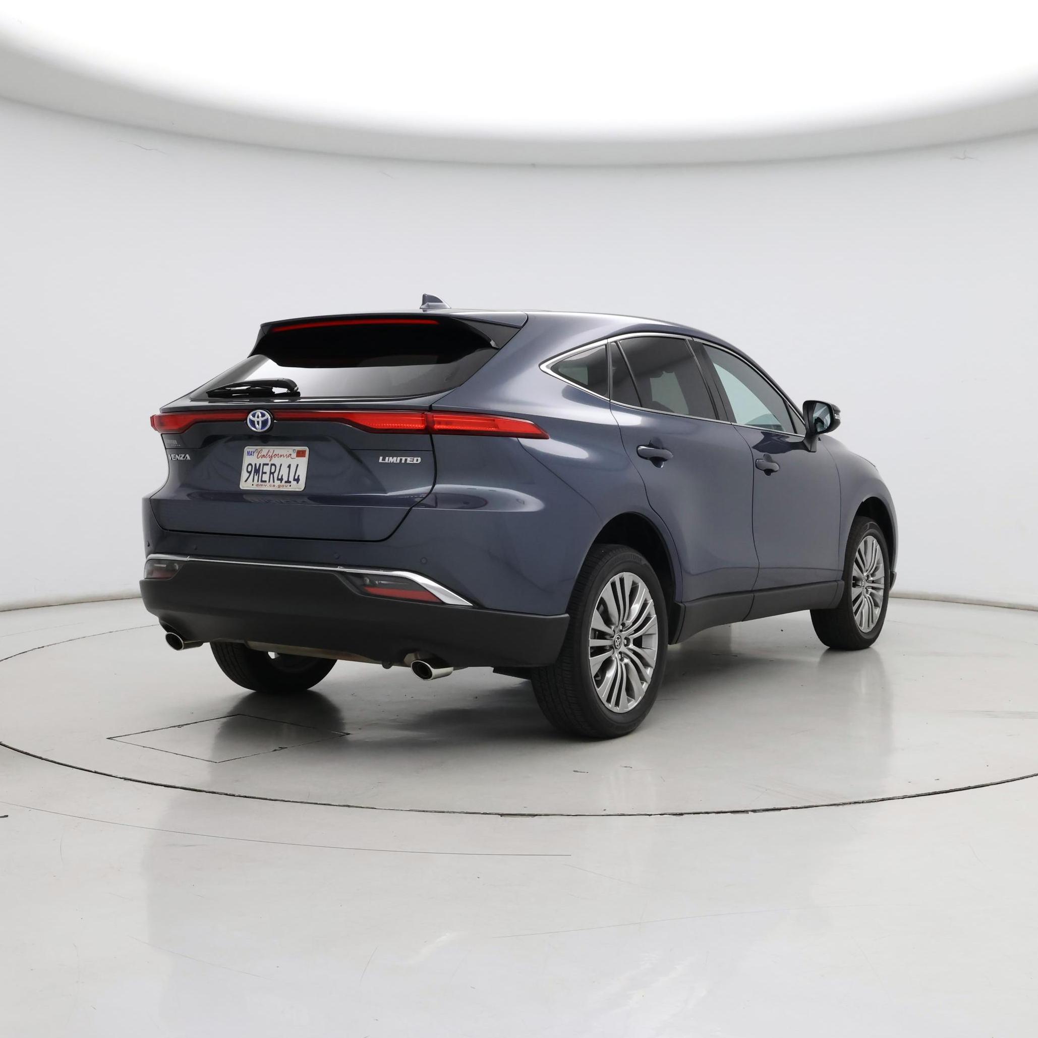 Thumbnail: 2024 Toyota Venza - 8