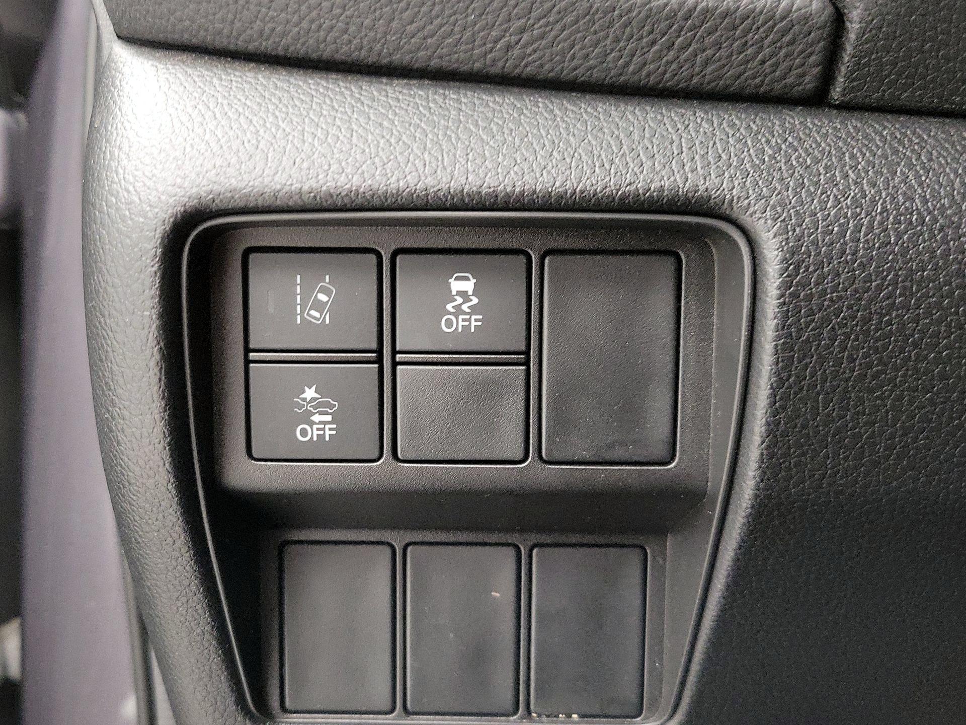 Thumbnail: 2019 Honda CR-V - 13