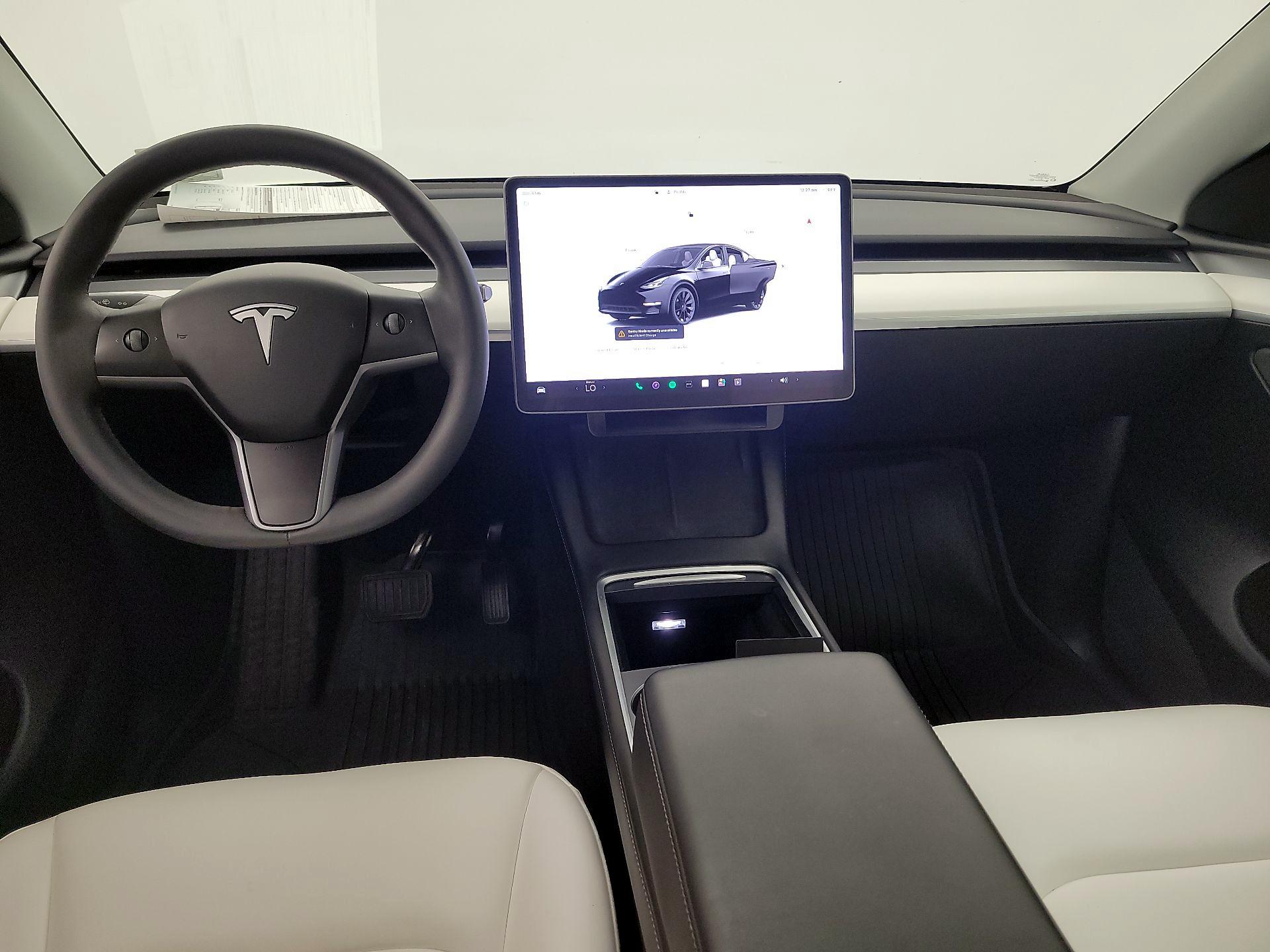 Thumbnail: 2024 Tesla Model Y - 9