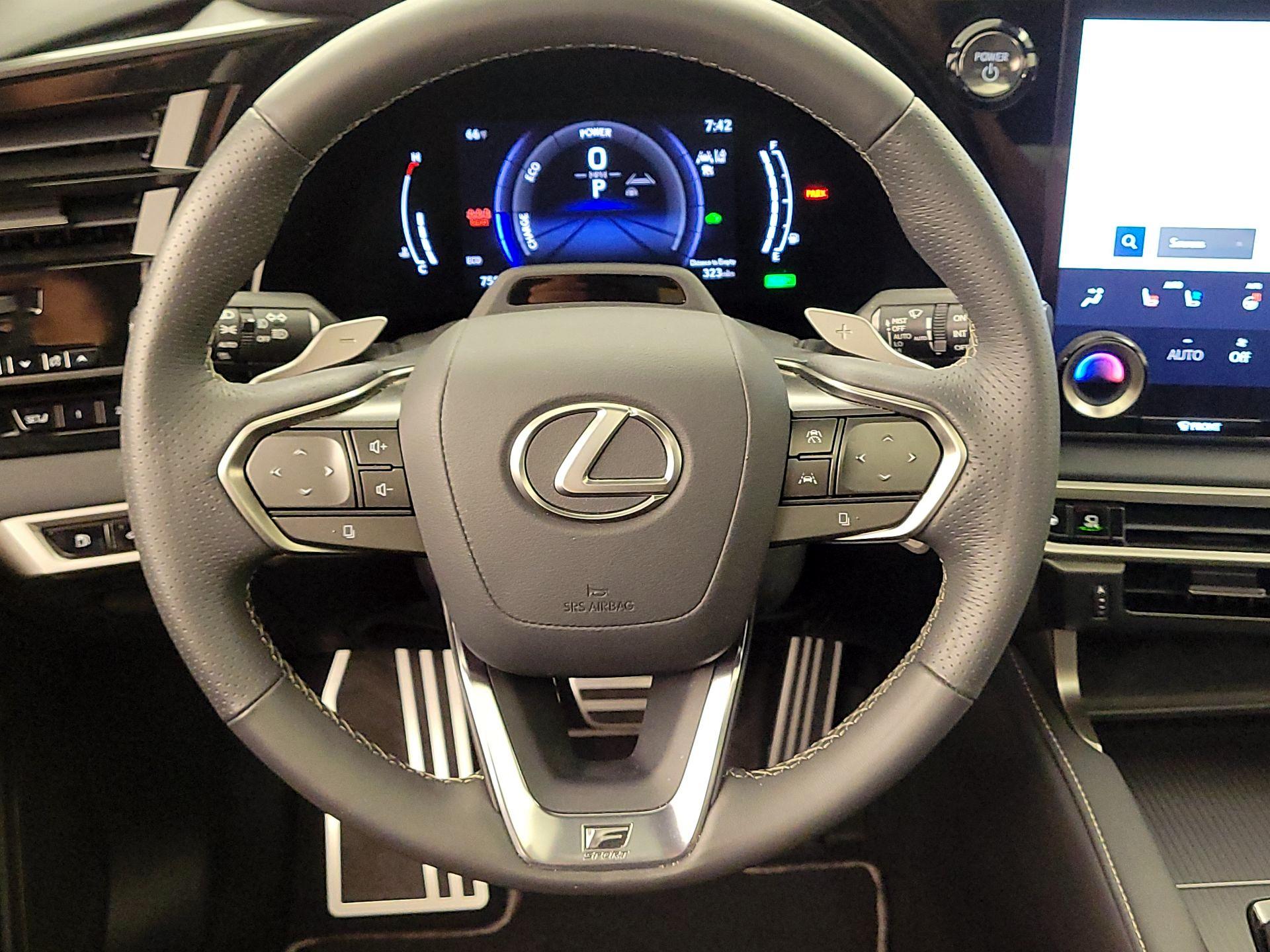 Thumbnail: 2024 Lexus RX - 10