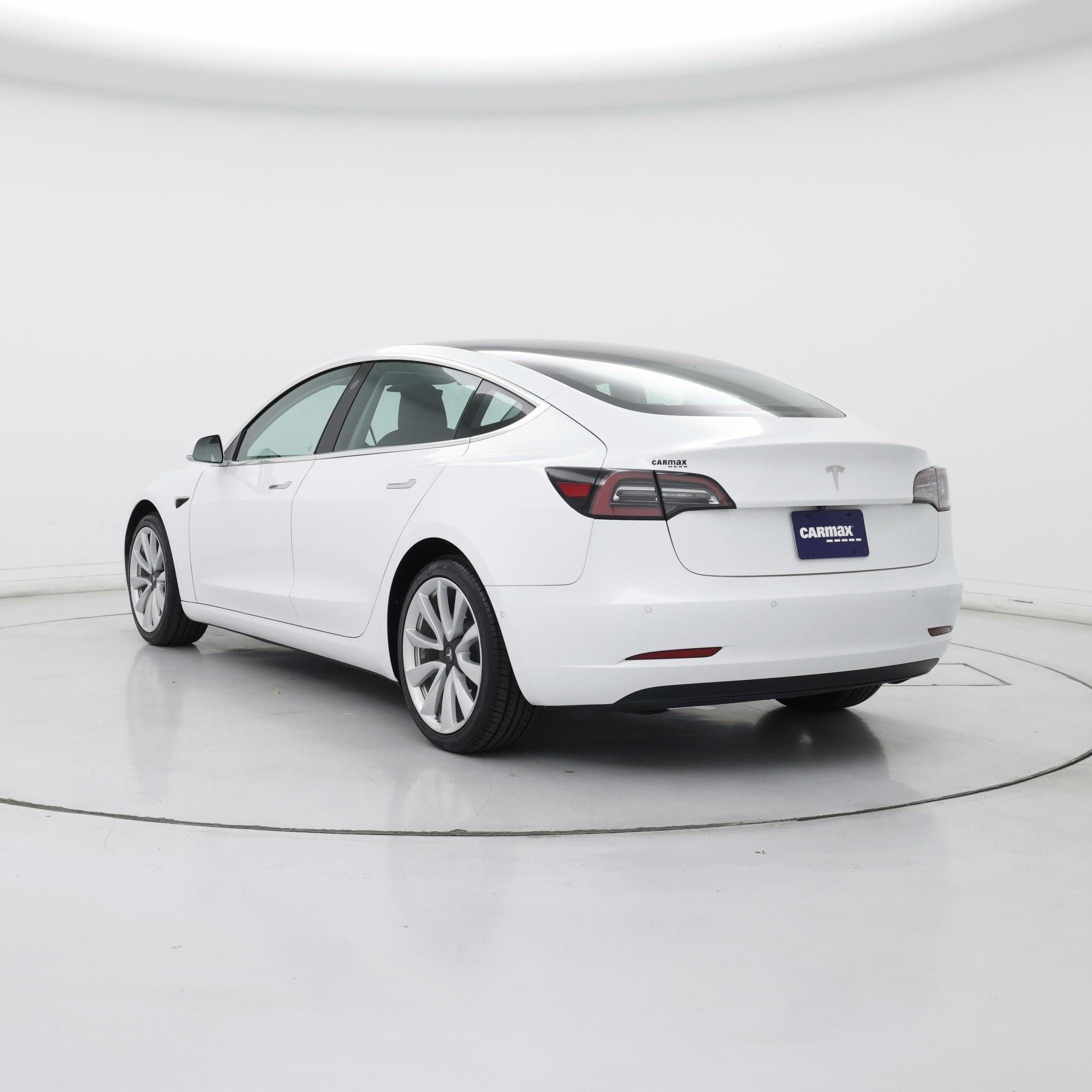 Thumbnail: 2019 Tesla Model 3 - 2