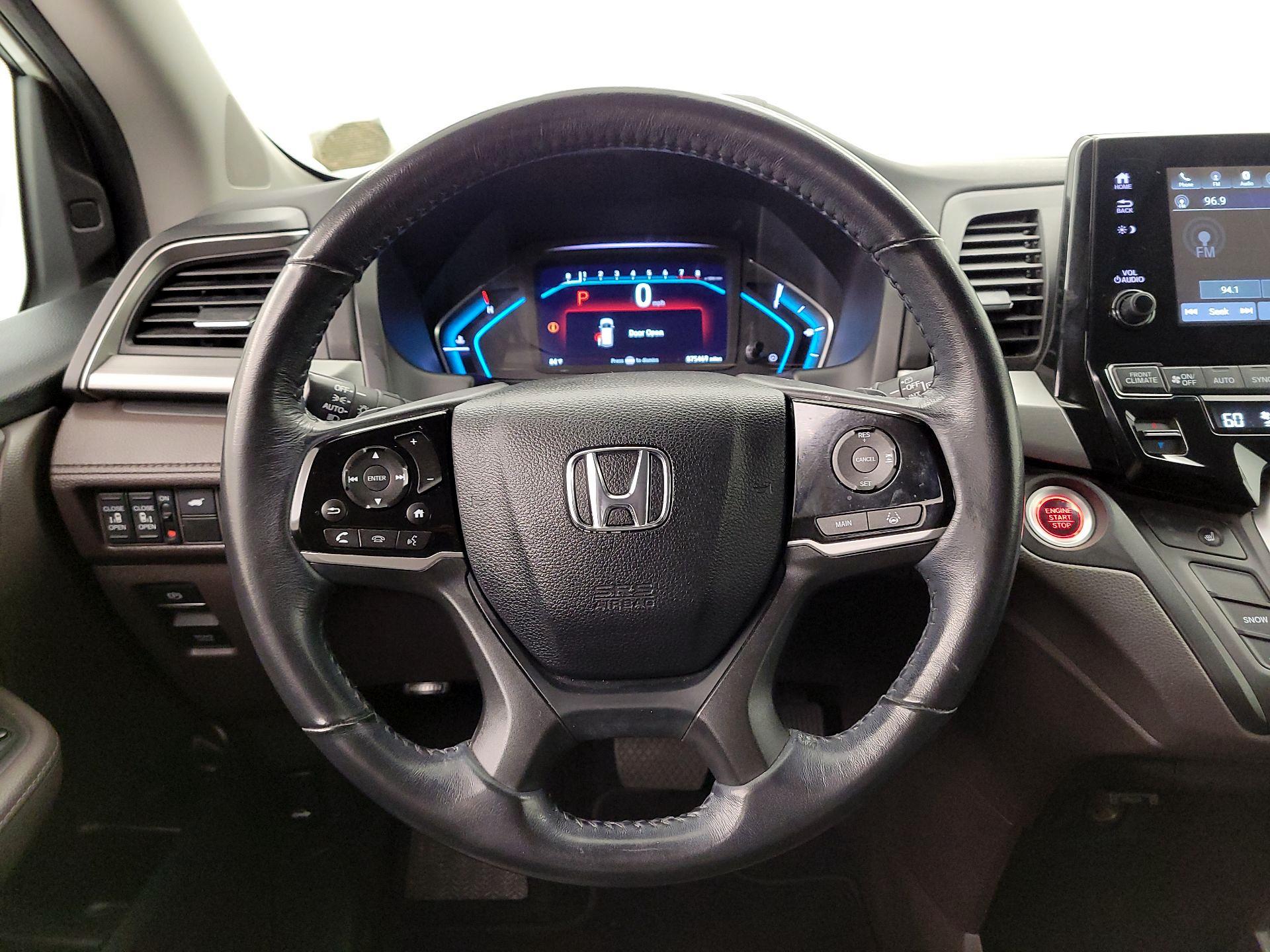 Thumbnail: 2019 Honda Odyssey - 10