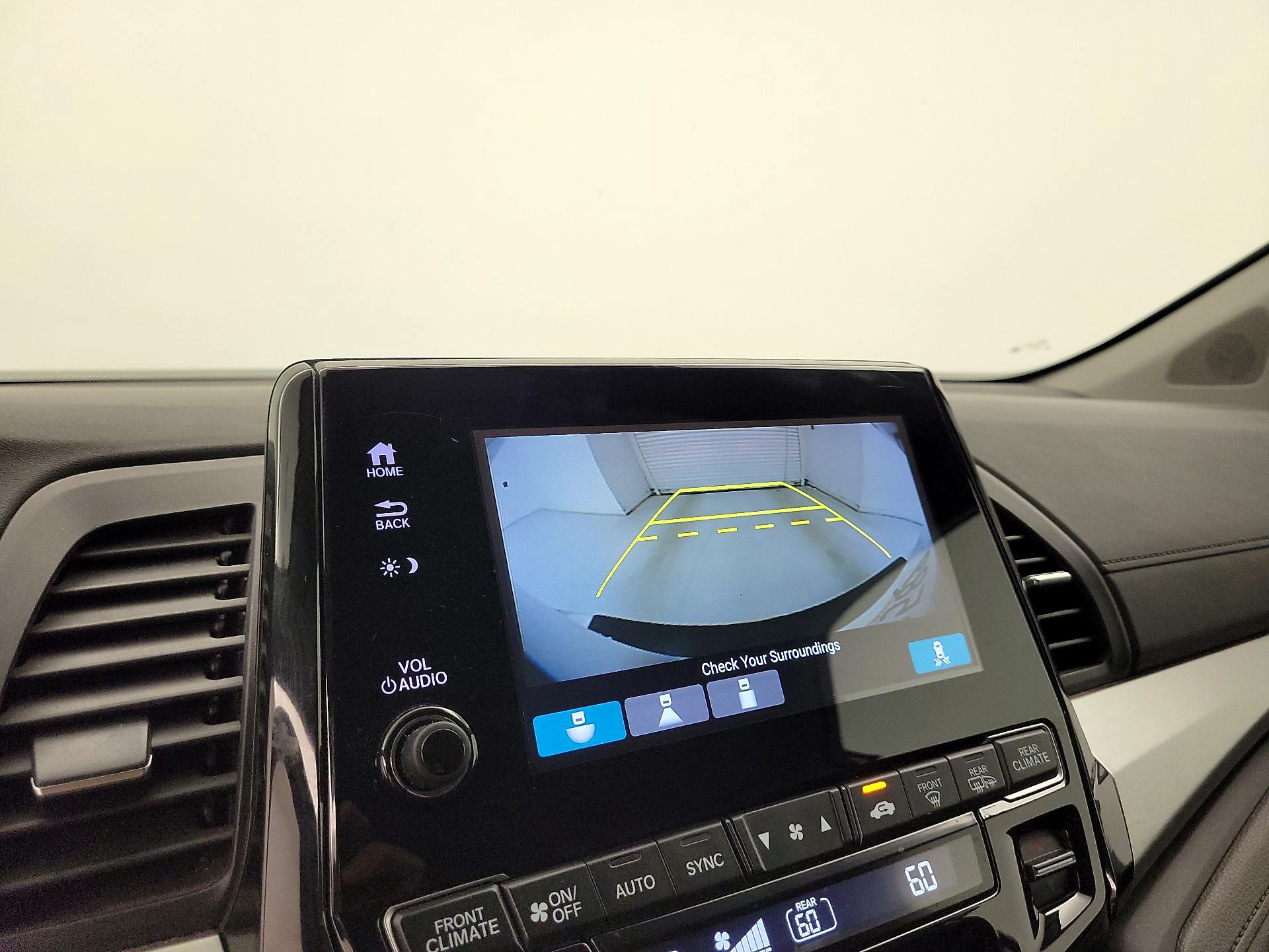 Thumbnail: 2019 Honda Odyssey - 14