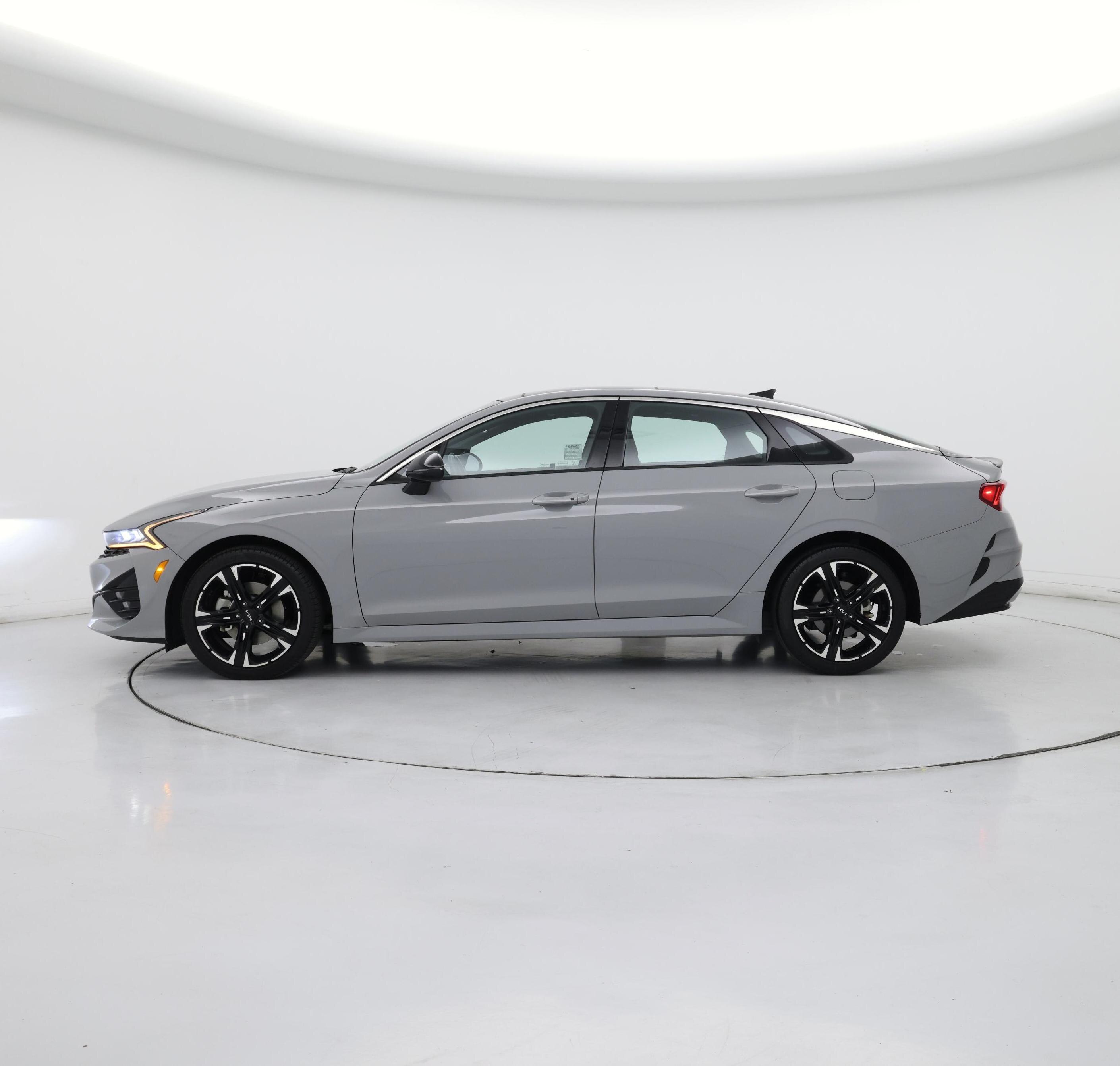 Thumbnail: 2024 Kia K5 - 3