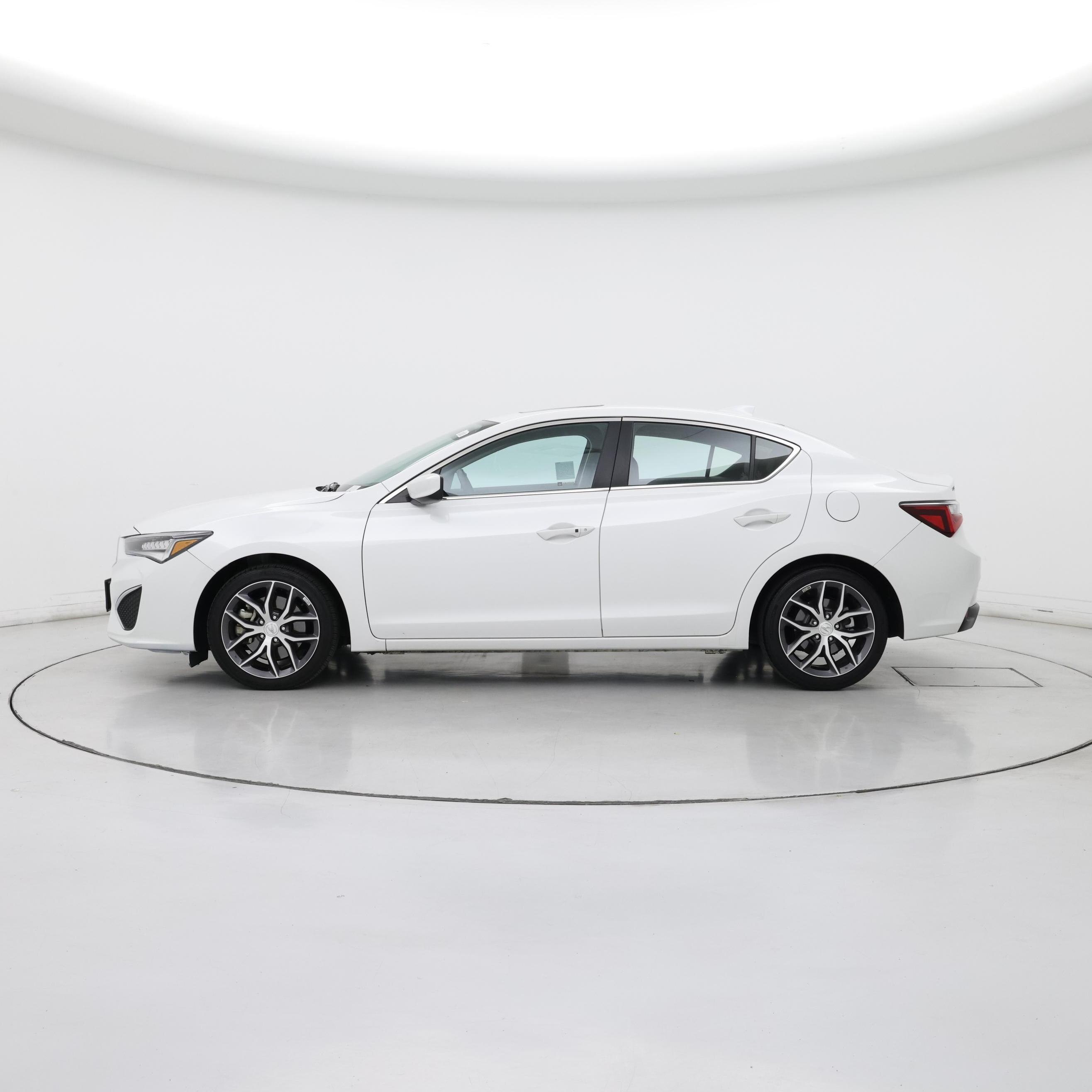 Thumbnail: 2022 Acura ILX - 3