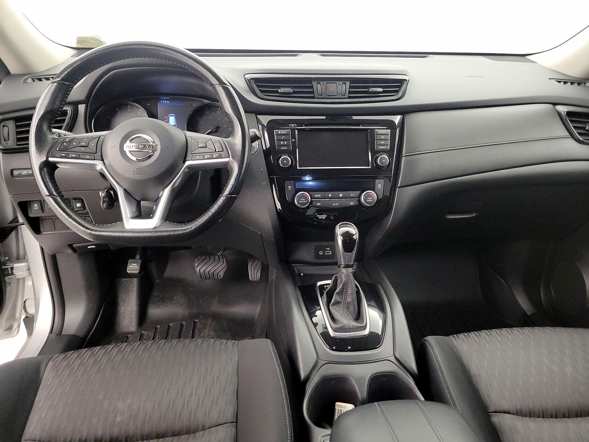 Thumbnail: 2020 Nissan Rogue - 9