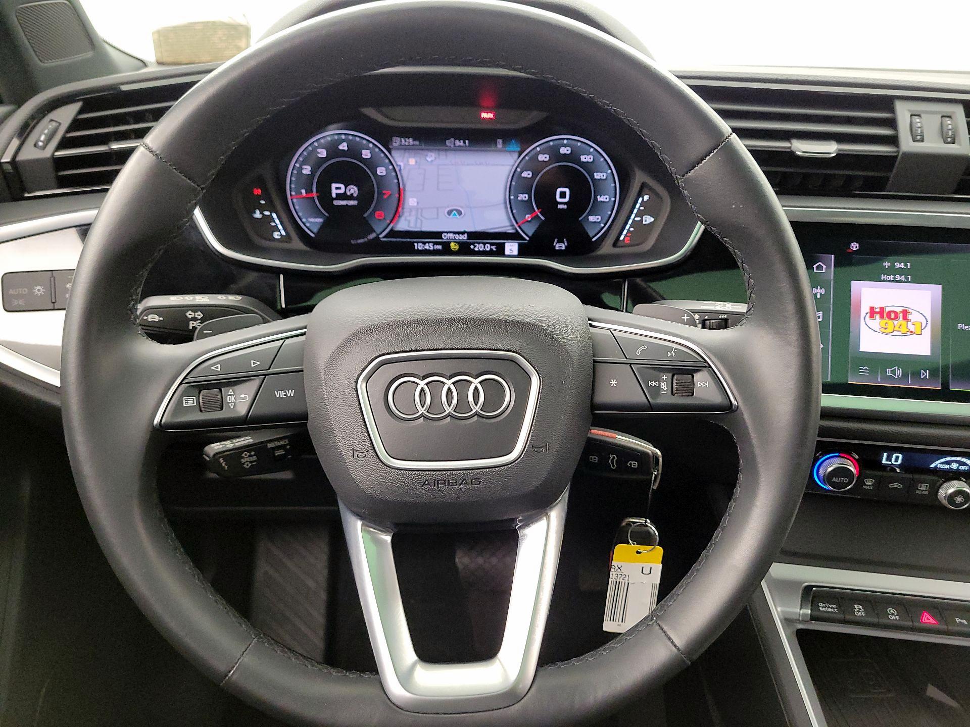 Thumbnail: 2022 Audi Q3 - 10