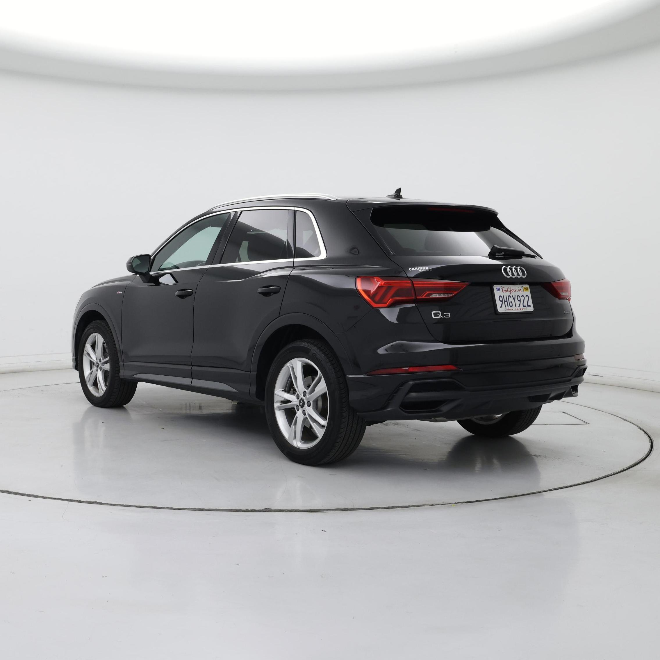 Thumbnail: 2022 Audi Q3 - 2