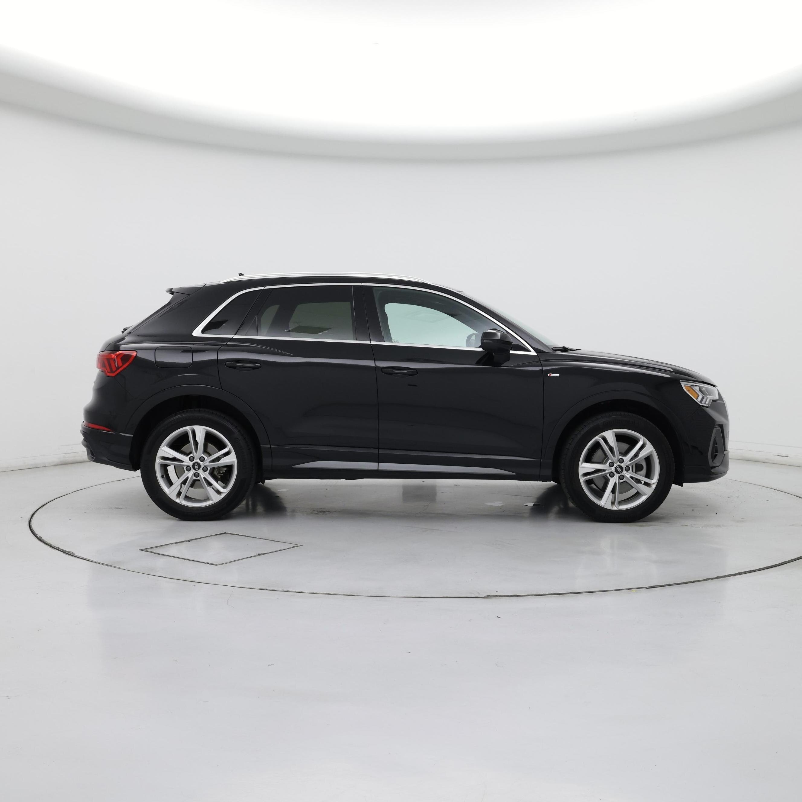 Thumbnail: 2022 Audi Q3 - 7