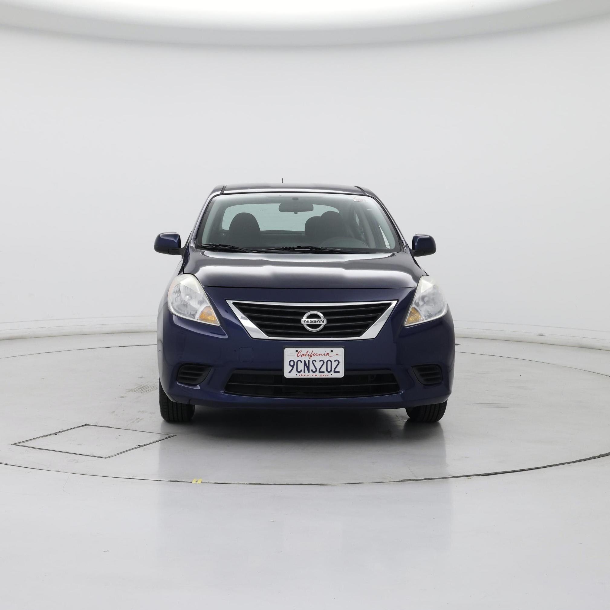 Thumbnail: 2013 Nissan Versa - 5