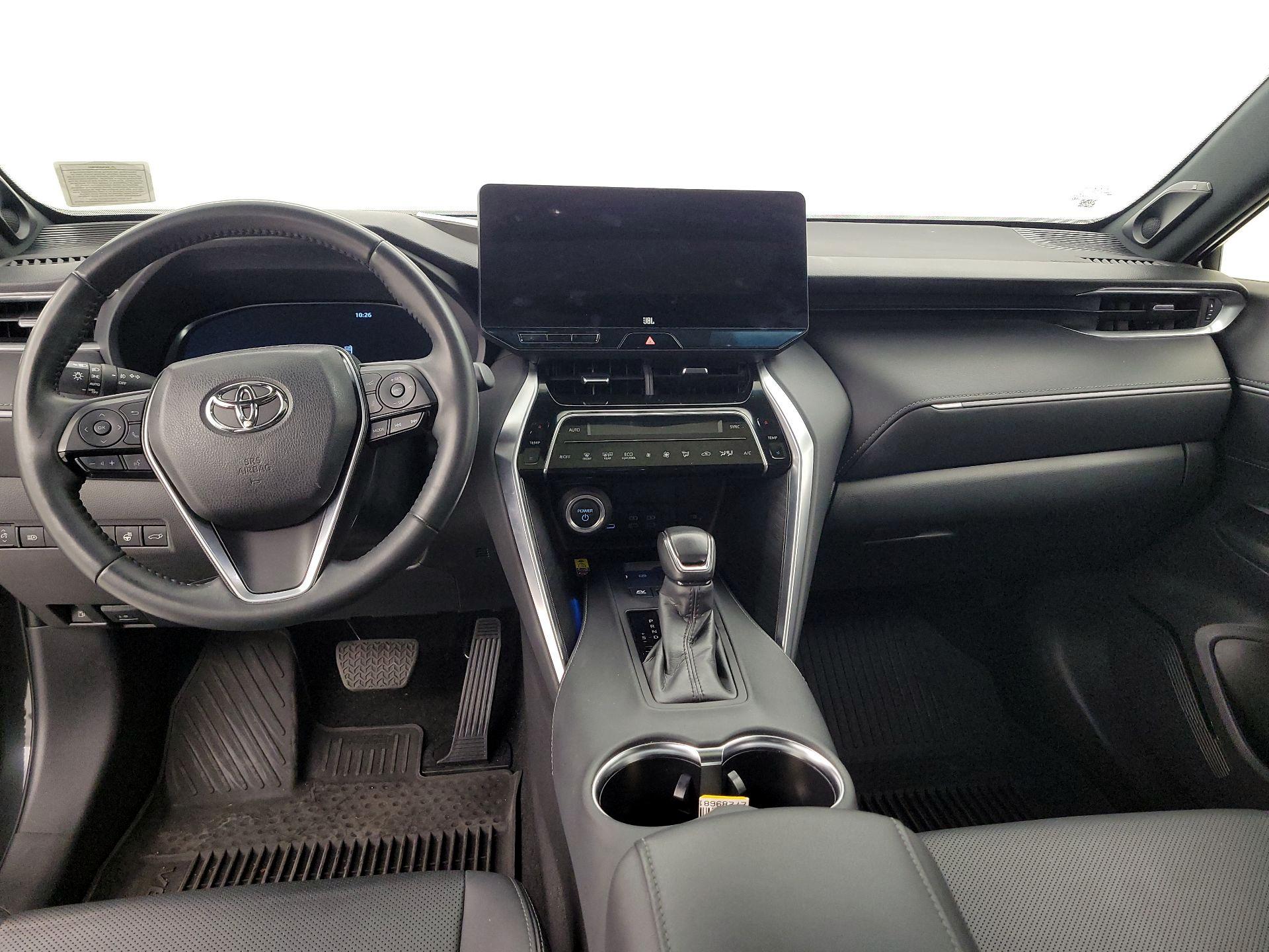 Thumbnail: 2023 Toyota Venza - 9