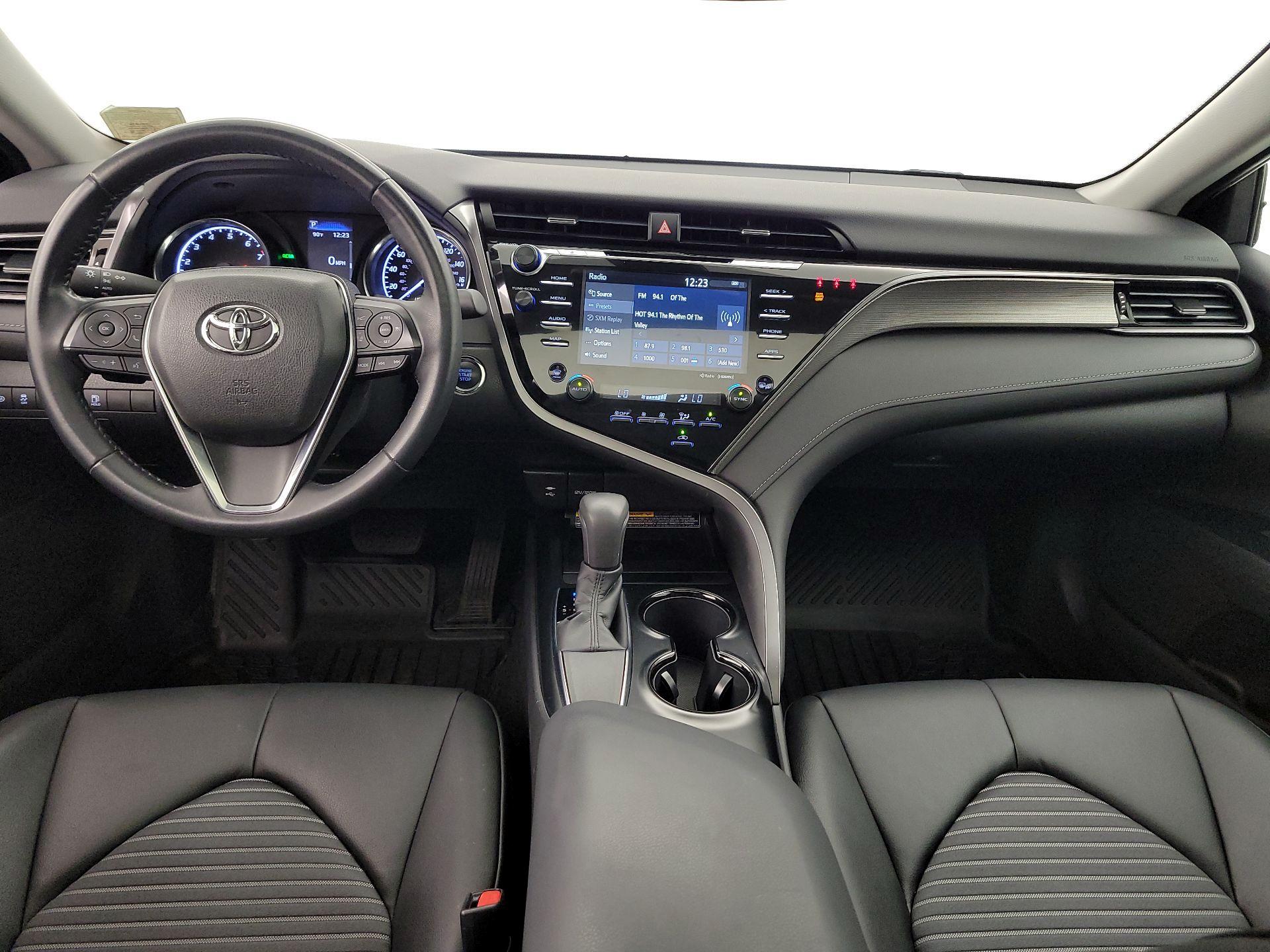 Thumbnail: 2019 Toyota Camry - 9