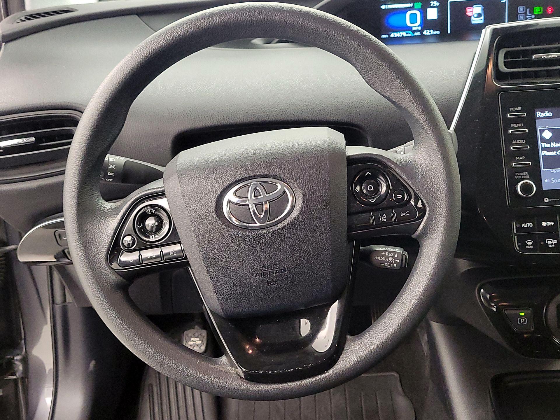 Thumbnail: 2021 Toyota Prius - 10