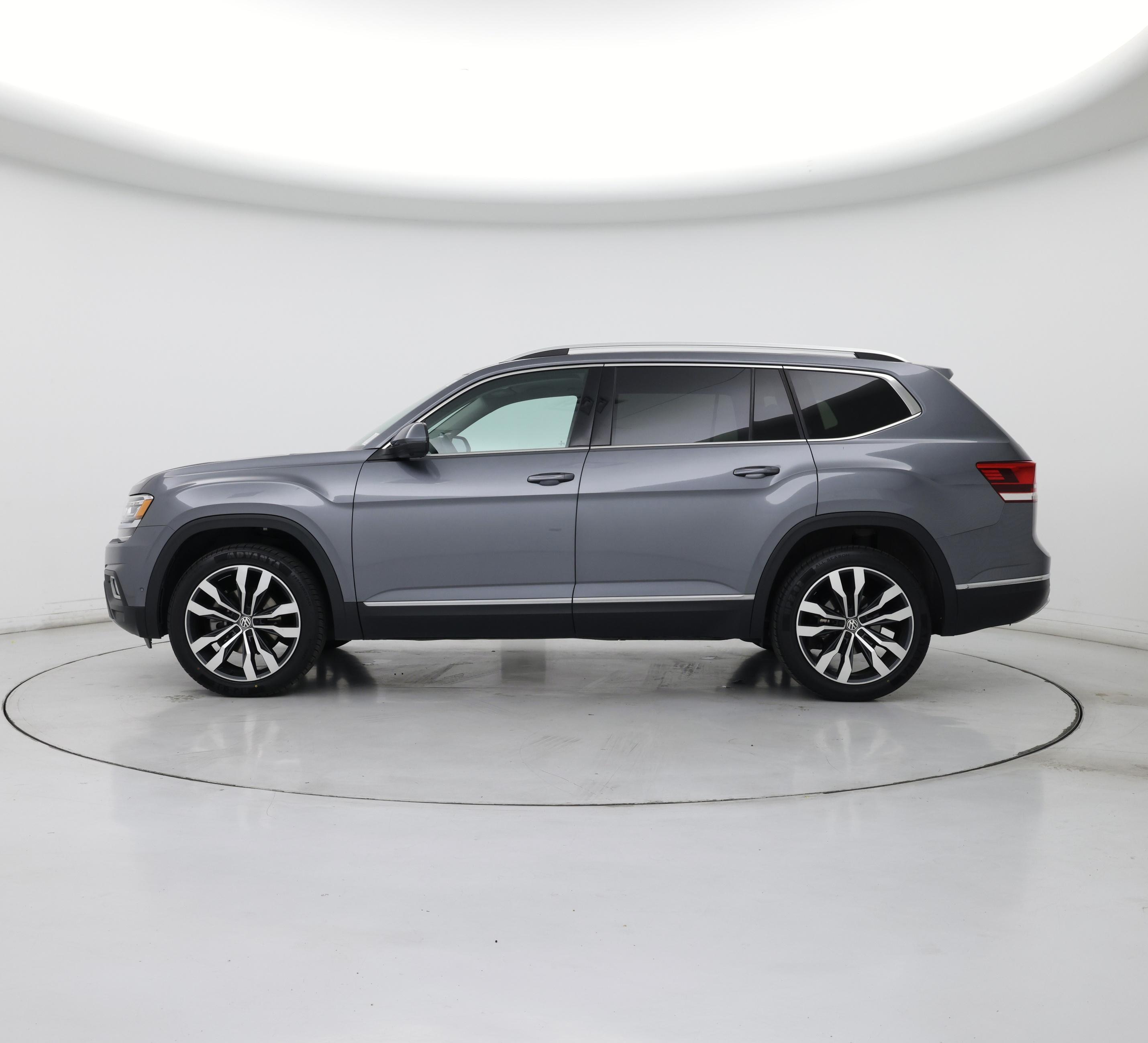 Thumbnail: 2019 Volkswagen Atlas - 3