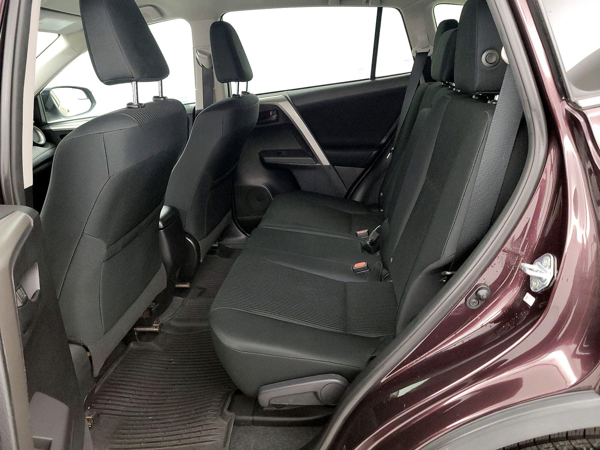 Thumbnail: 2017 Toyota RAV4 - 19