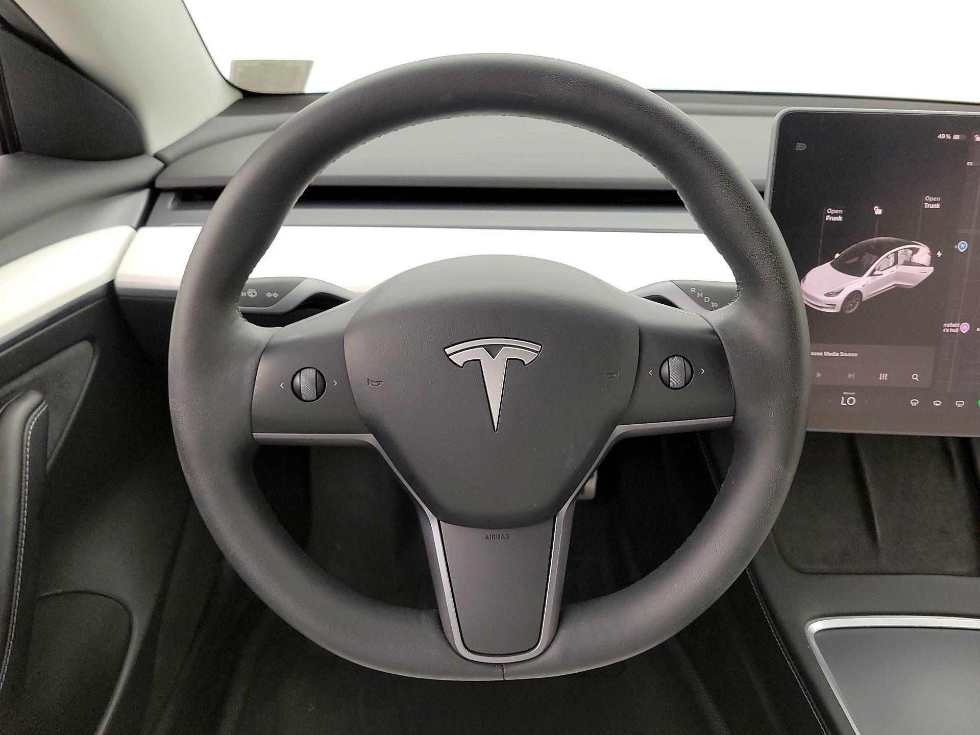 Thumbnail: 2022 Tesla Model 3 - 10