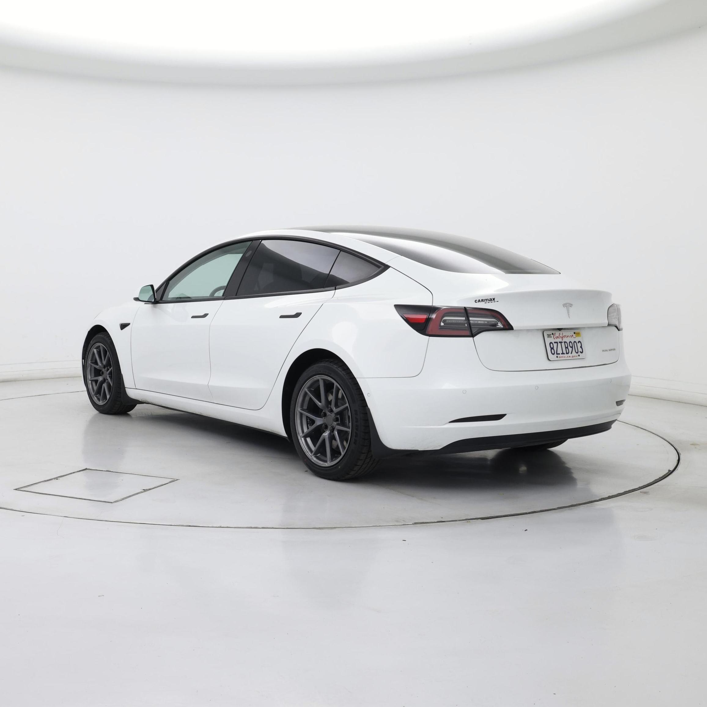 Thumbnail: 2022 Tesla Model 3 - 2