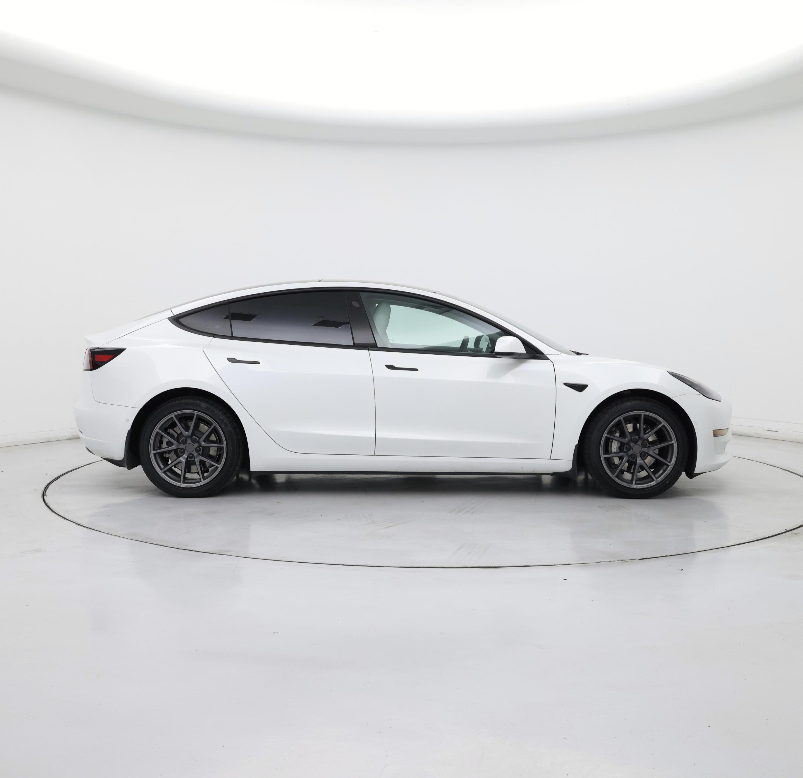 Thumbnail: 2022 Tesla Model 3 - 7
