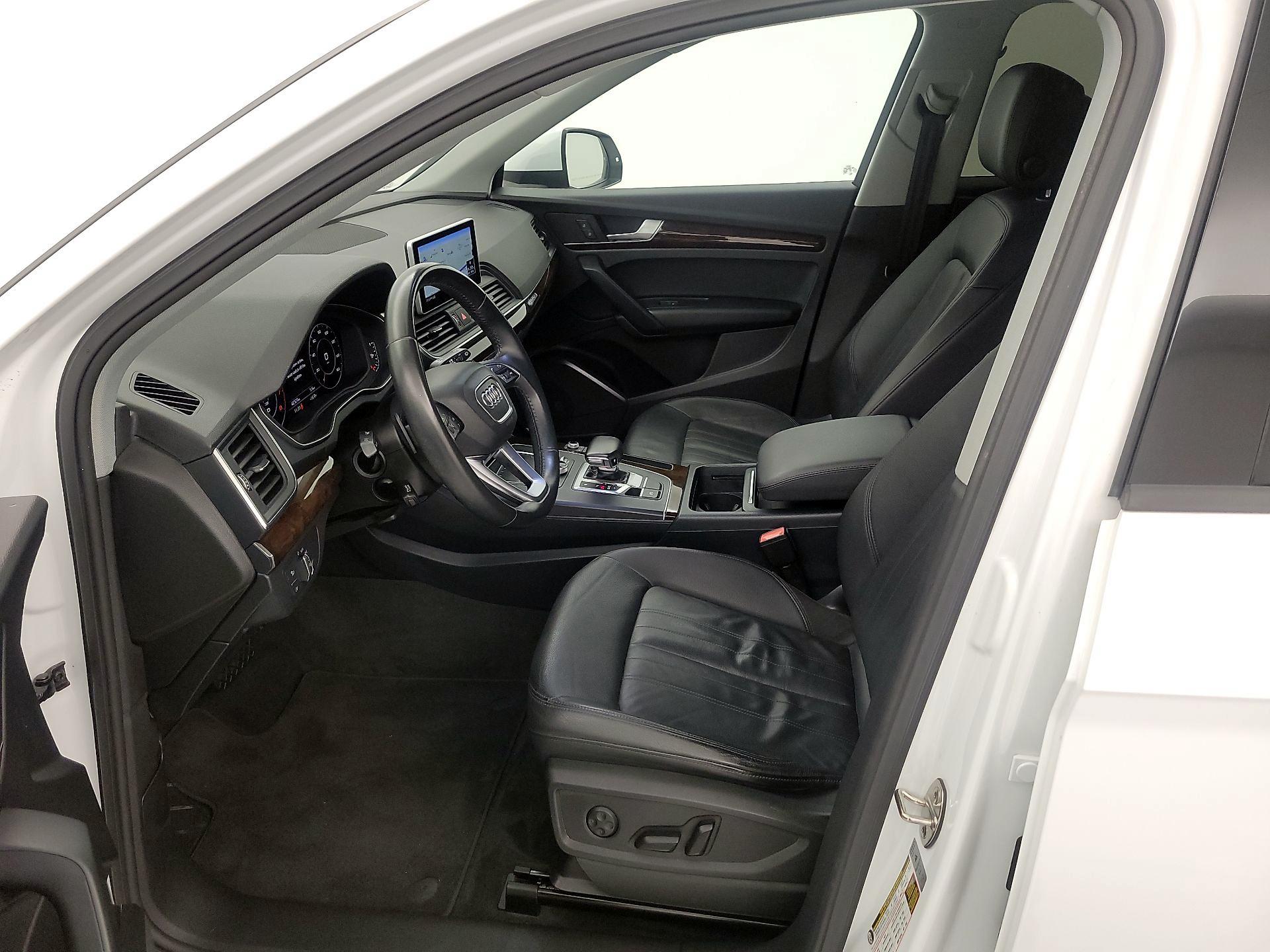 Thumbnail: 2018 Audi Q5 - 11