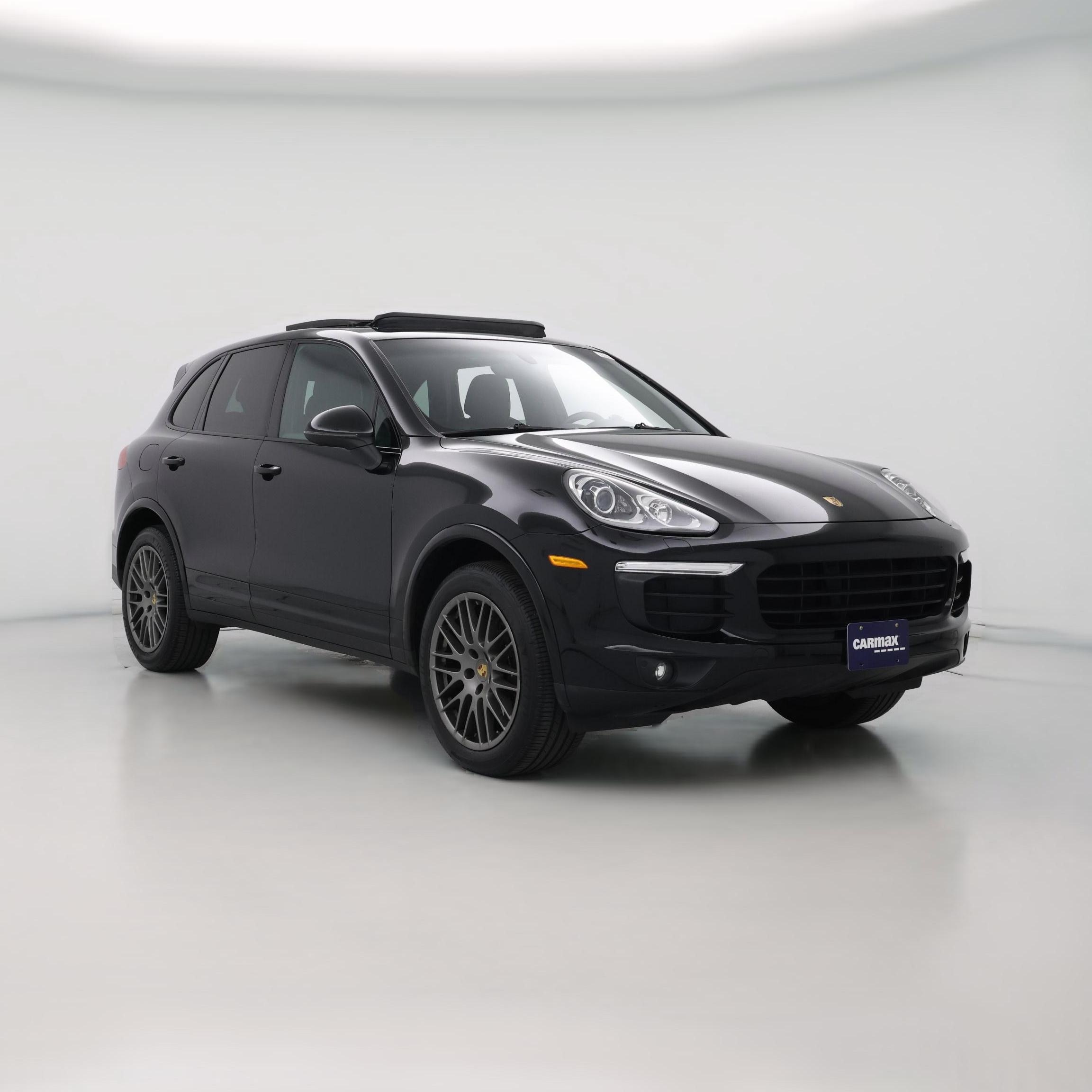 Thumbnail: 2017 Porsche Cayenne - 1