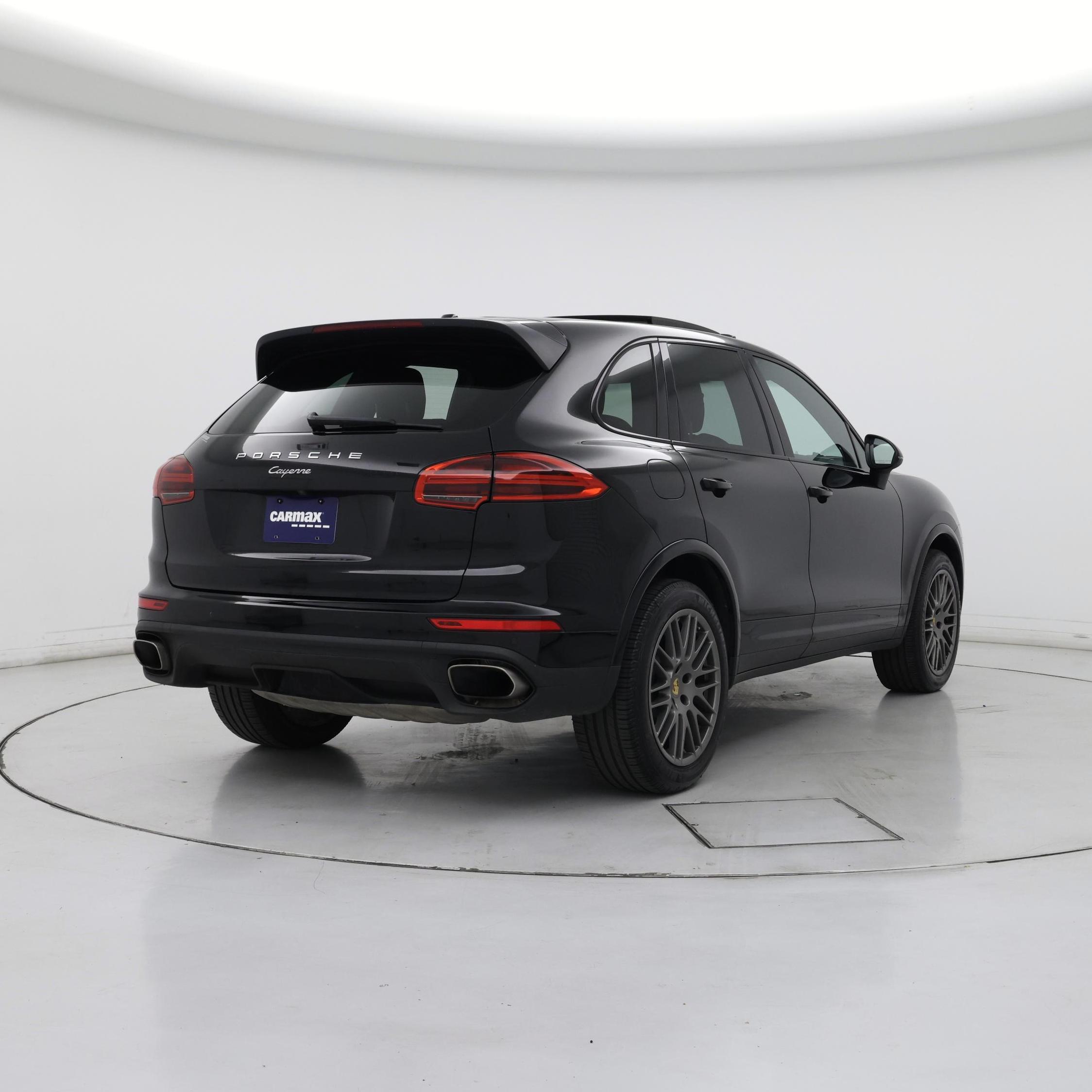 Thumbnail: 2017 Porsche Cayenne - 8
