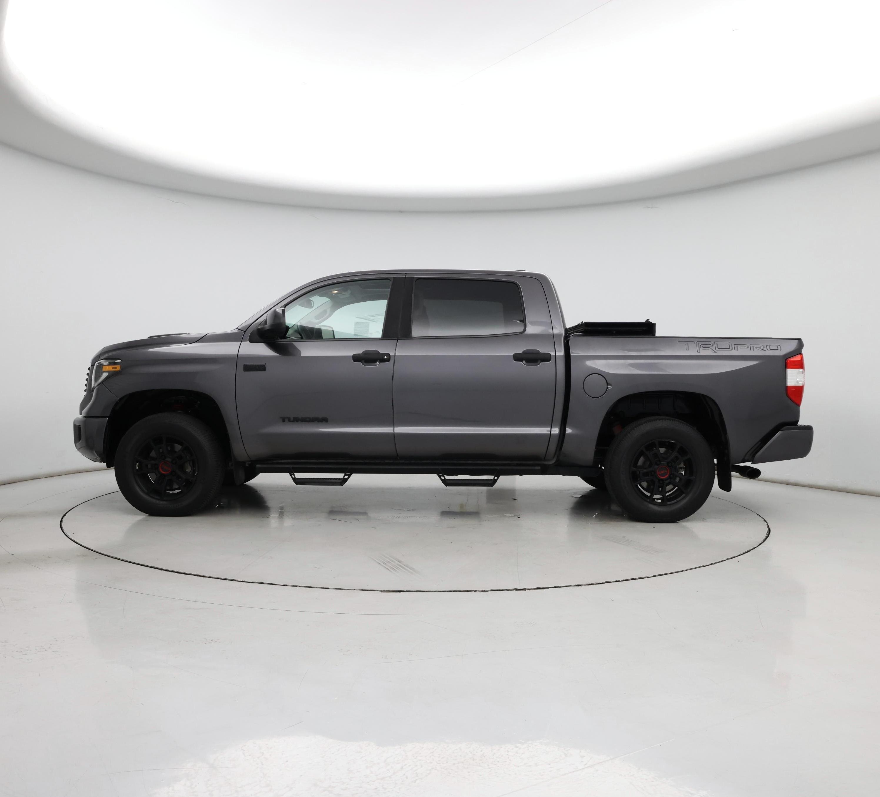 Thumbnail: 2020 Toyota Tundra - 3