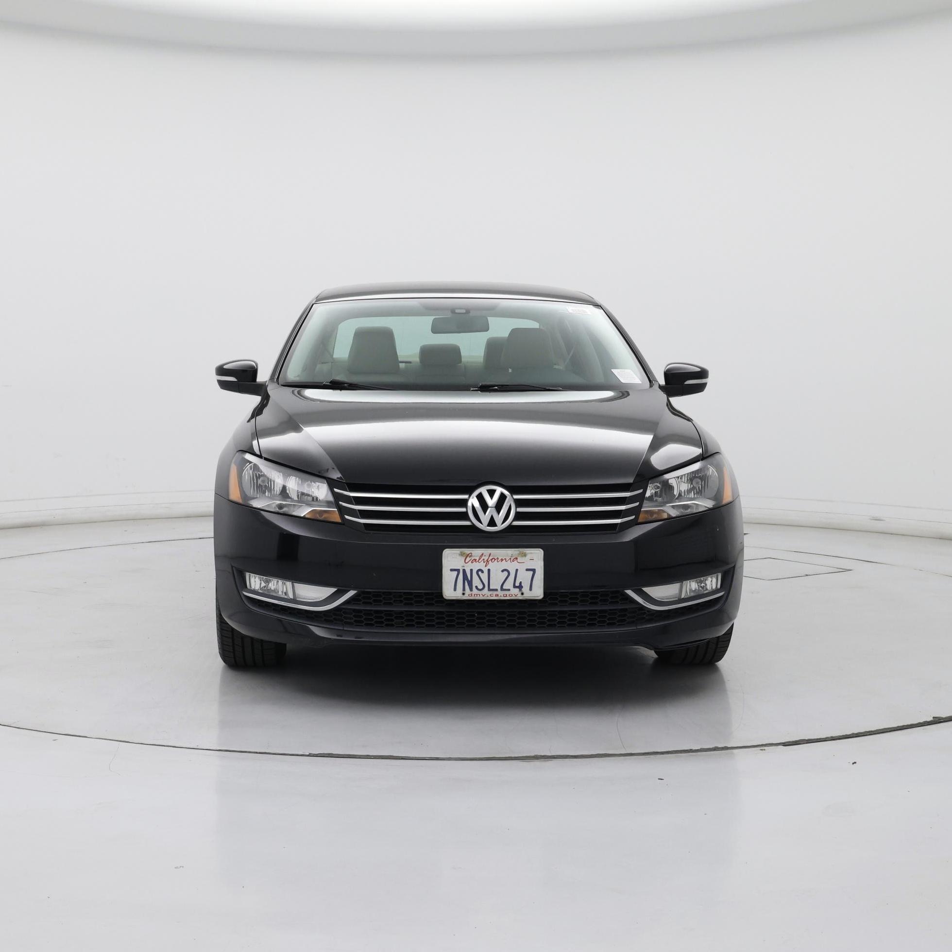 Thumbnail: 2015 Volkswagen Passat - 5