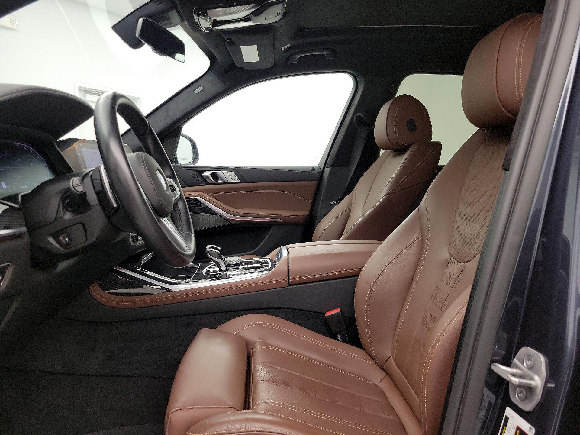 Thumbnail: 2022 BMW X7 - 11