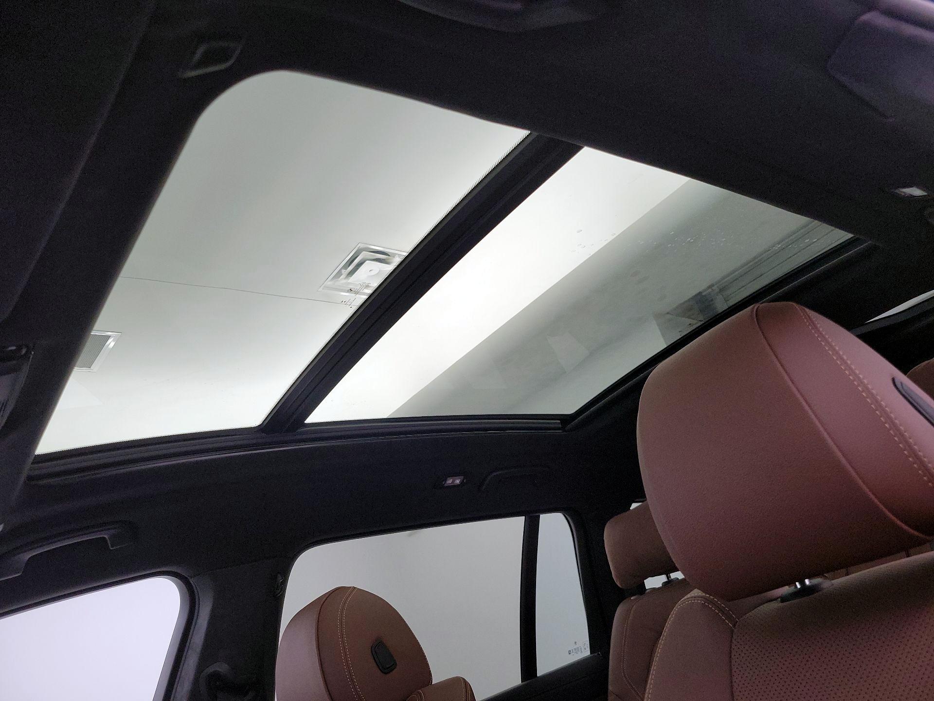Thumbnail: 2022 BMW X7 - 20