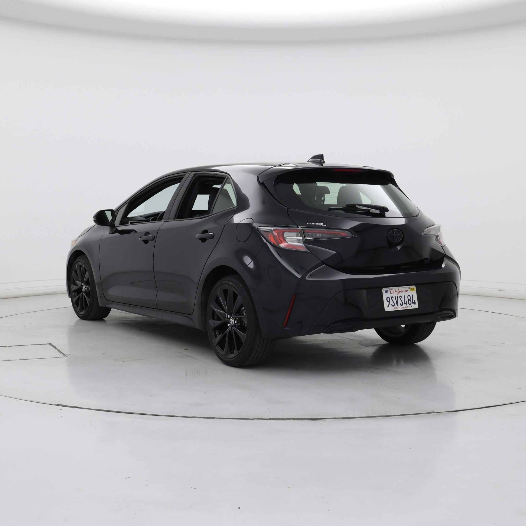 Thumbnail: 2021 Toyota Corolla - 2