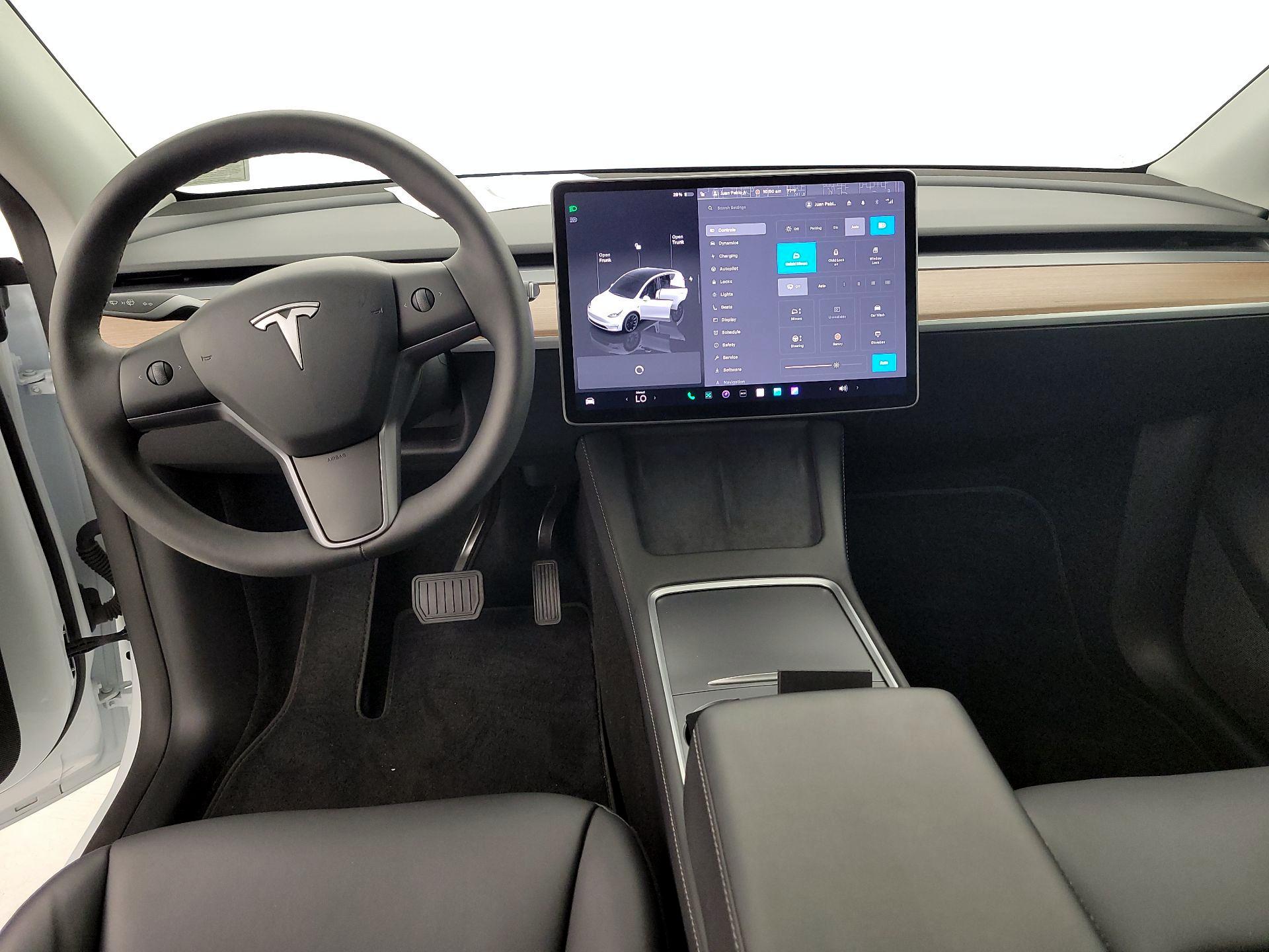 Thumbnail: 2024 Tesla Model Y - 9