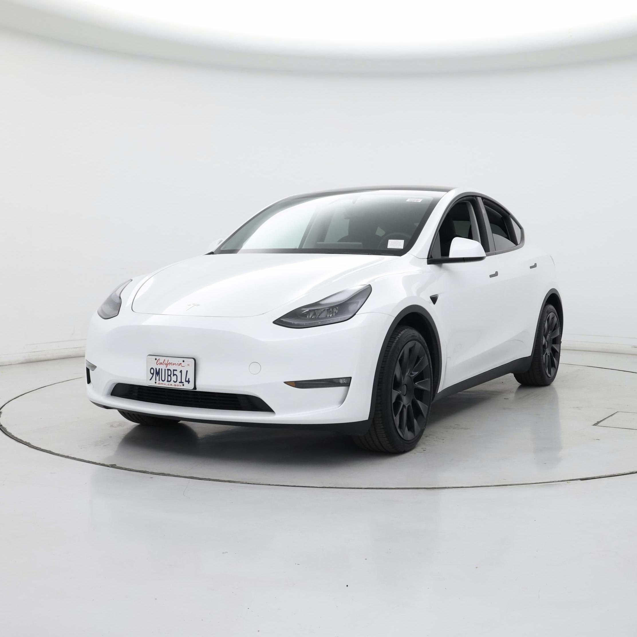 Thumbnail: 2024 Tesla Model Y - 4