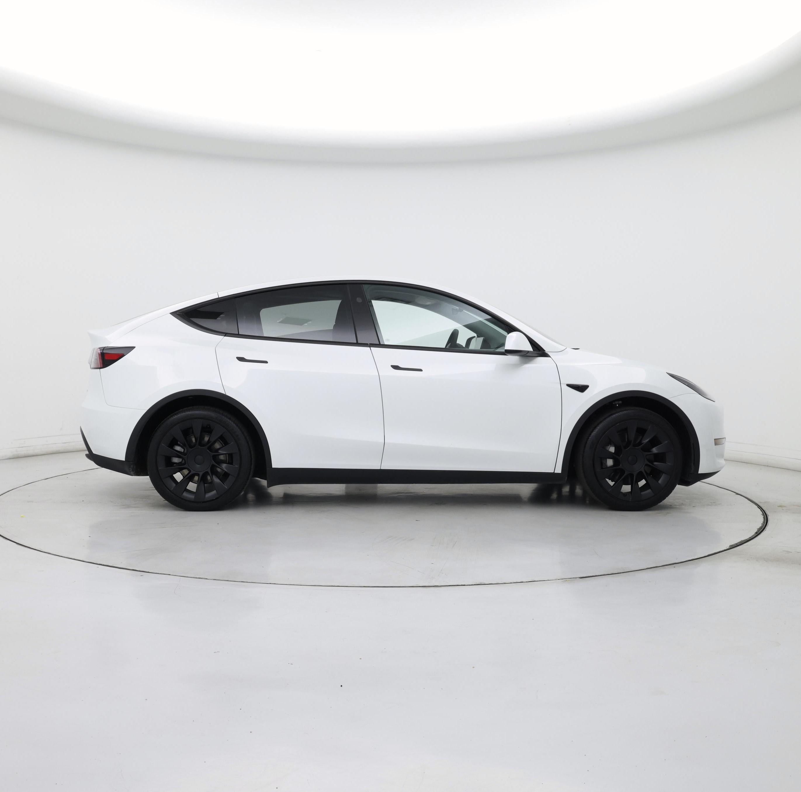 Thumbnail: 2024 Tesla Model Y - 7